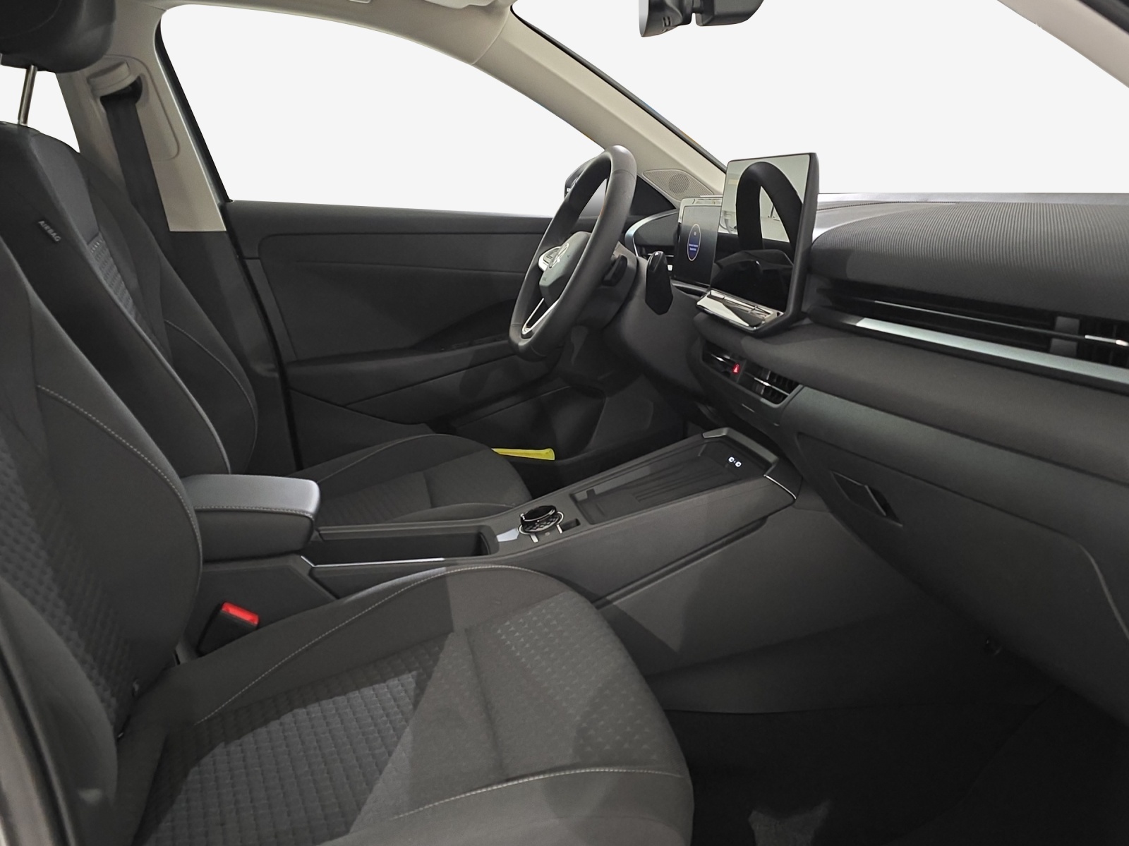 VW T-Roc 1.5 eTSI mHEV Life DSG-image-14