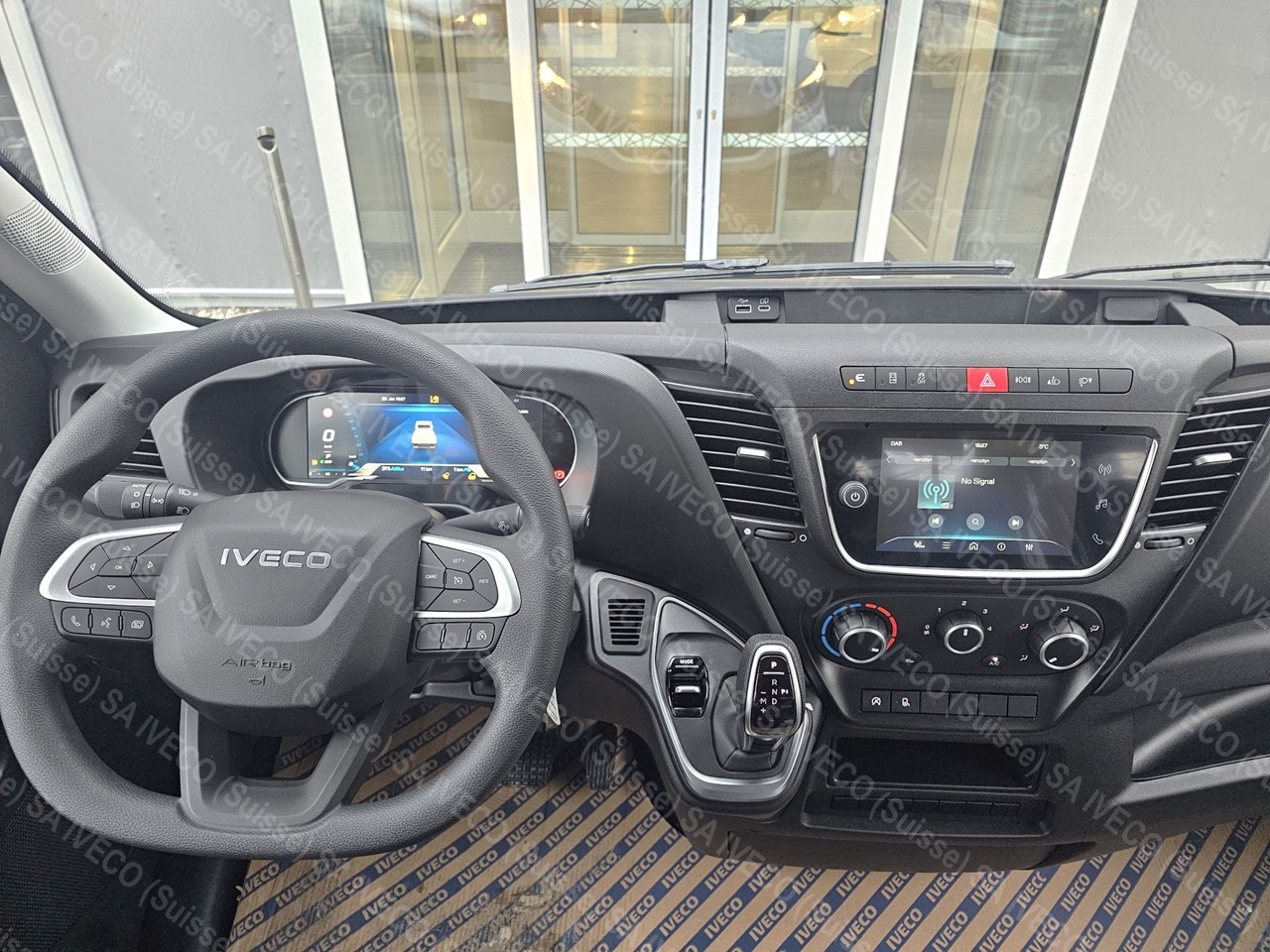 IVECO 35S16BA8 D Double cabine-image-5