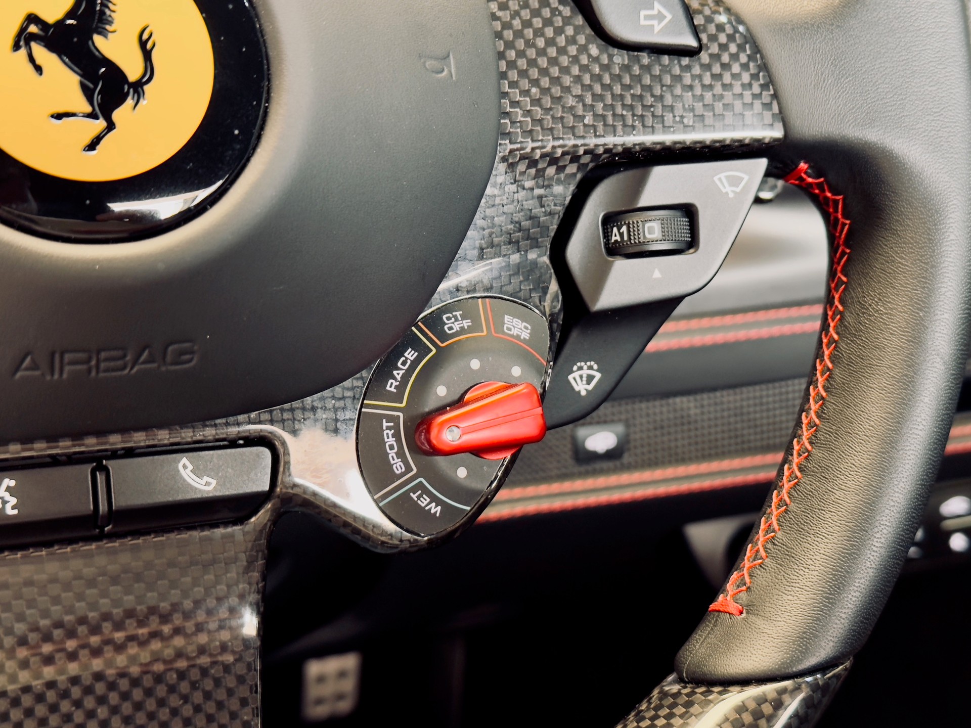 FERRARI F8 Tributo-image-16