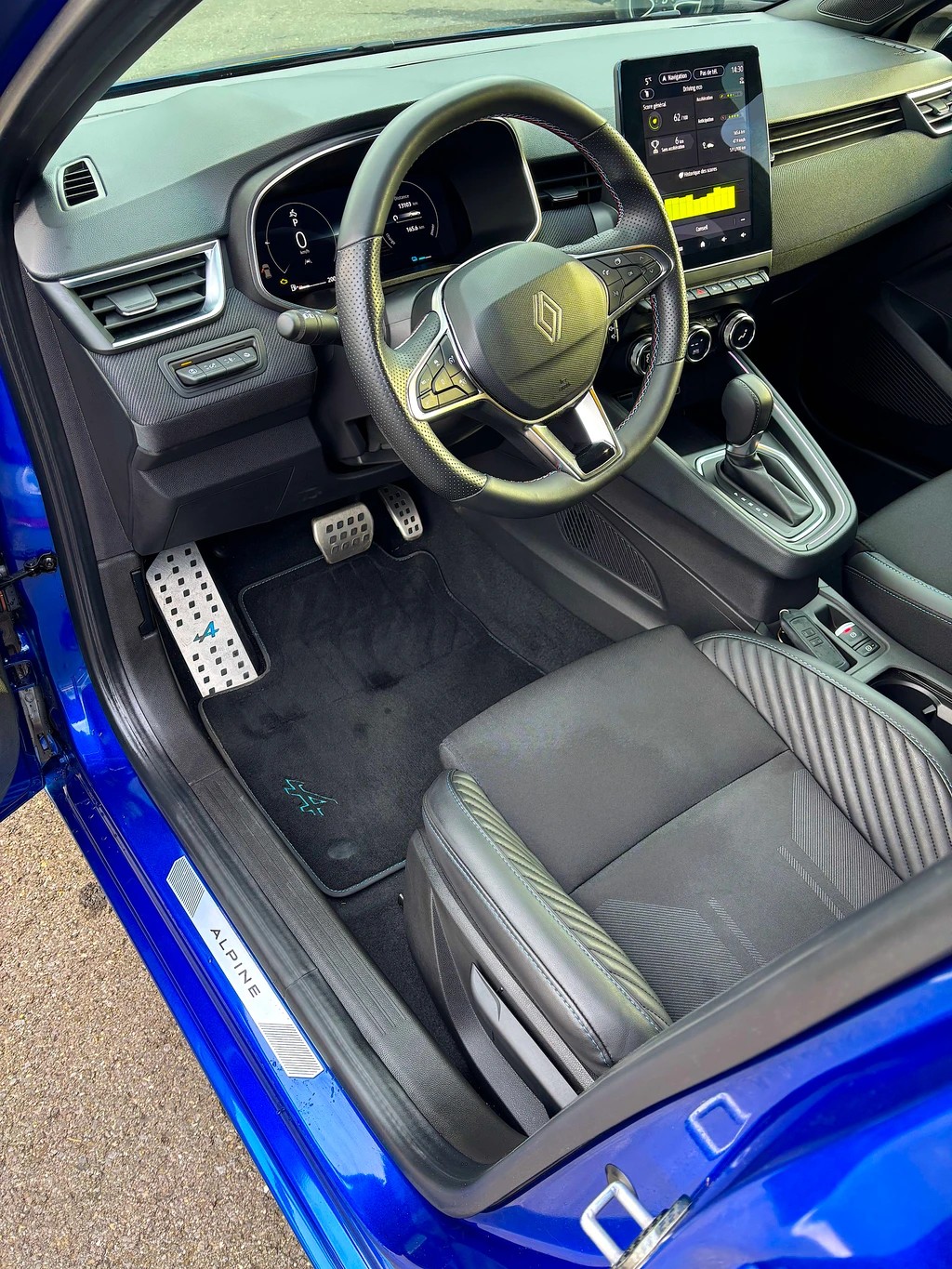 RENAULT Clio 1.6 E-Tech Esprit Alpine - Attelage - Extension garantie 2029-image-7