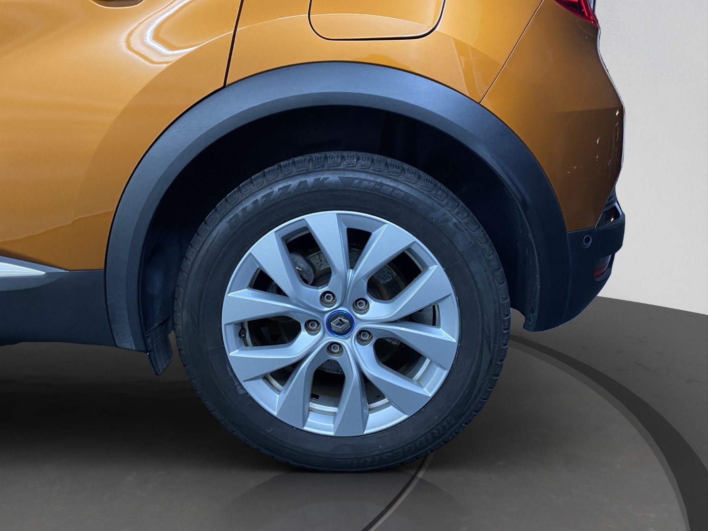 RENAULT Captur 1.6 E-Tech 160 Intens DHT-image-27