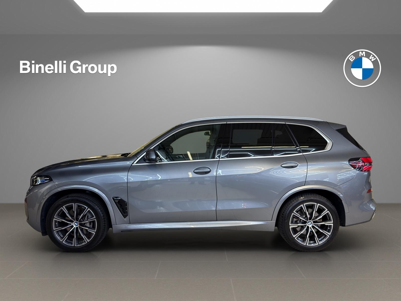 BMW X5 30d xDrive M-SportPaket 7 Plätze-showroom-element-1