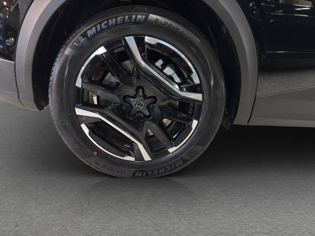PEUGEOT 3008 1.6 PHEV GT-image-9
