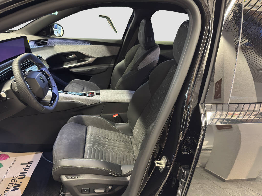 PEUGEOT 3008 1.6 PHEV GT-image-5