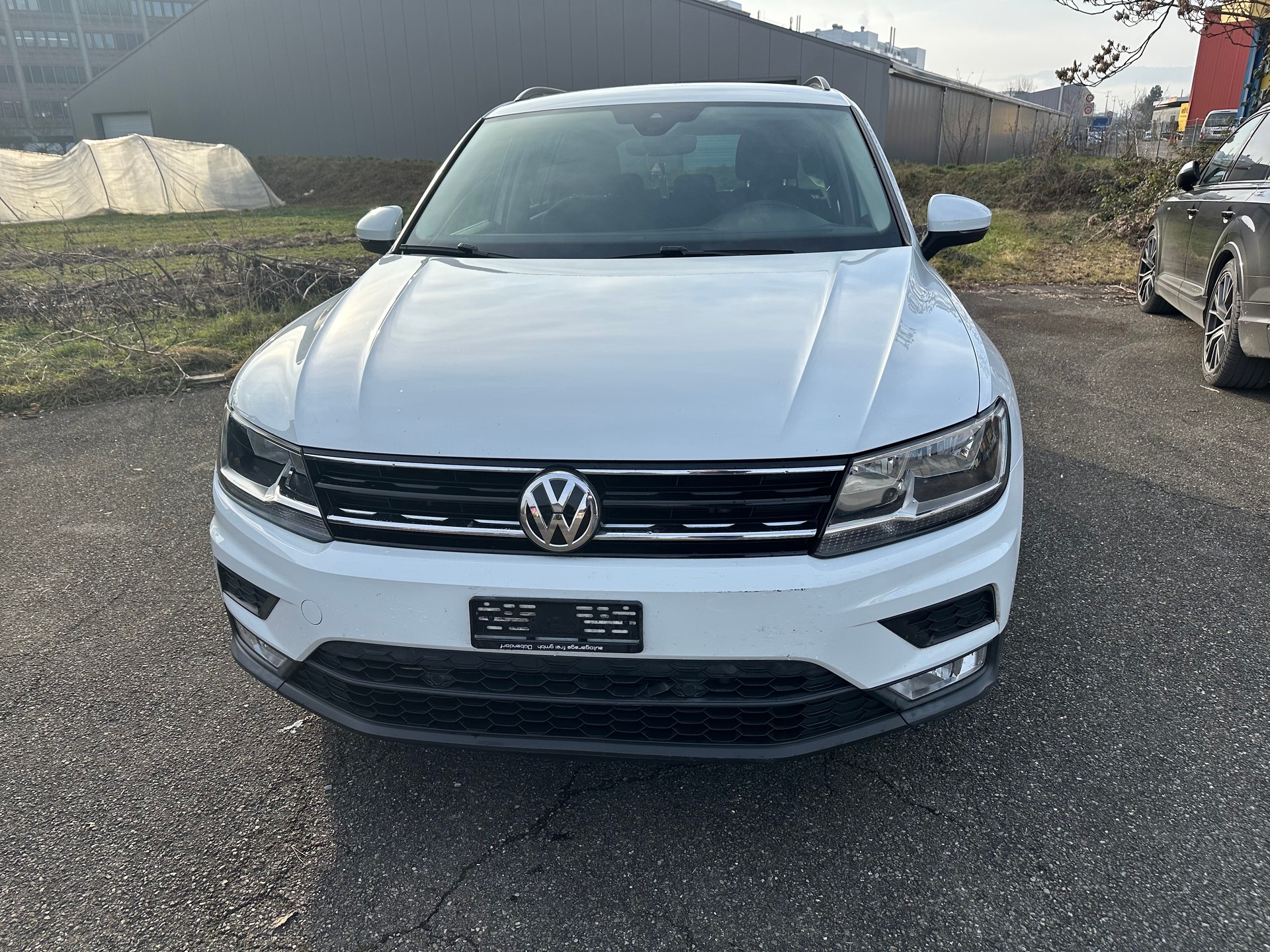 VW Tiguan 2.0 TDI SCR Highline 4Motion DSG-image-1