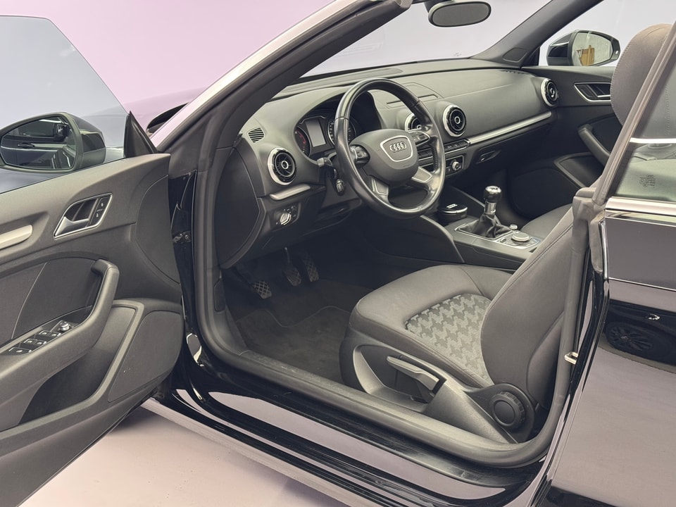 A3 Cabriolet 1.4 T FSI ultra Attraction