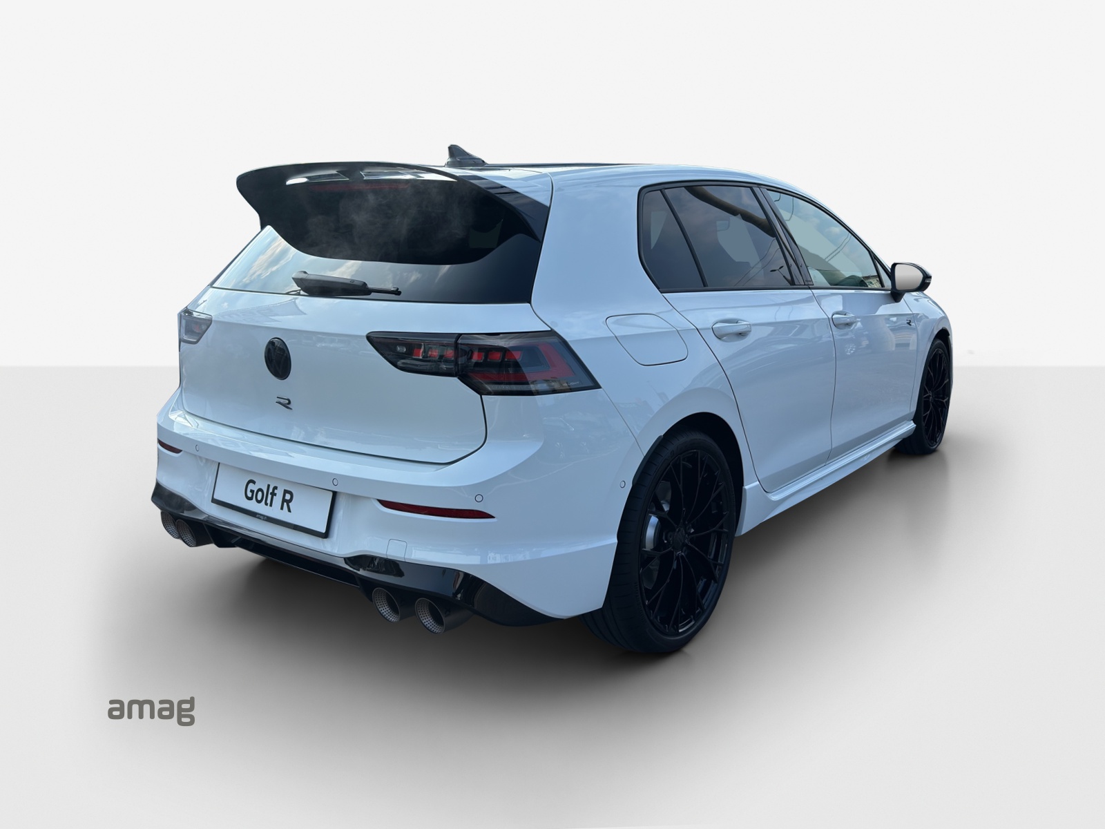 VW Golf 2.0 TSI R DSG 4 Motion-image-4