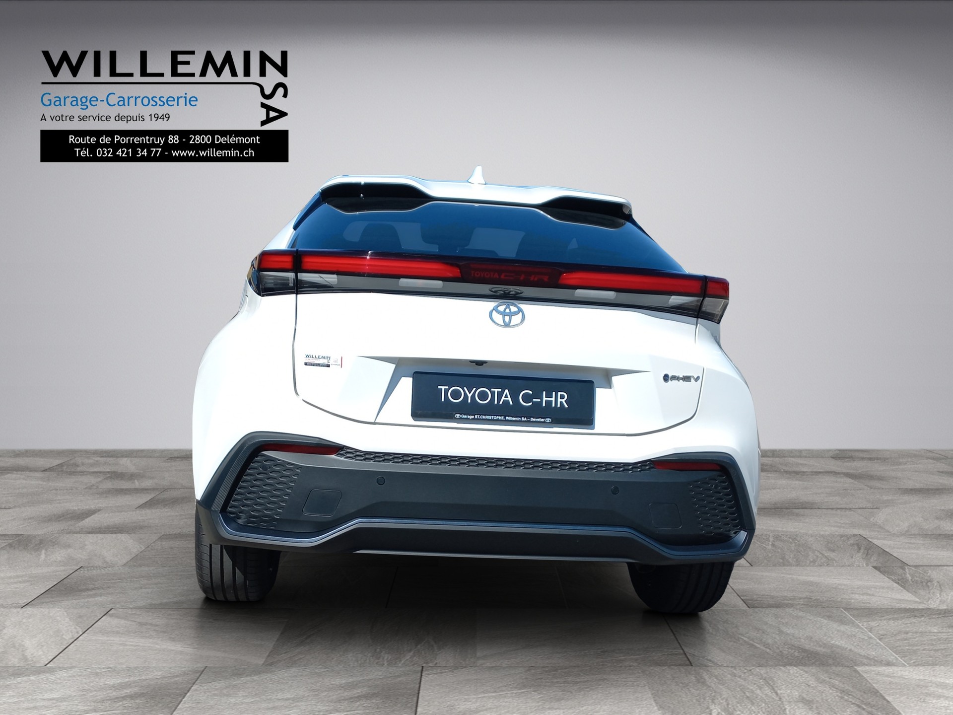 TOYOTA C-HR 2.0 PHEV CVT Trend-image-8