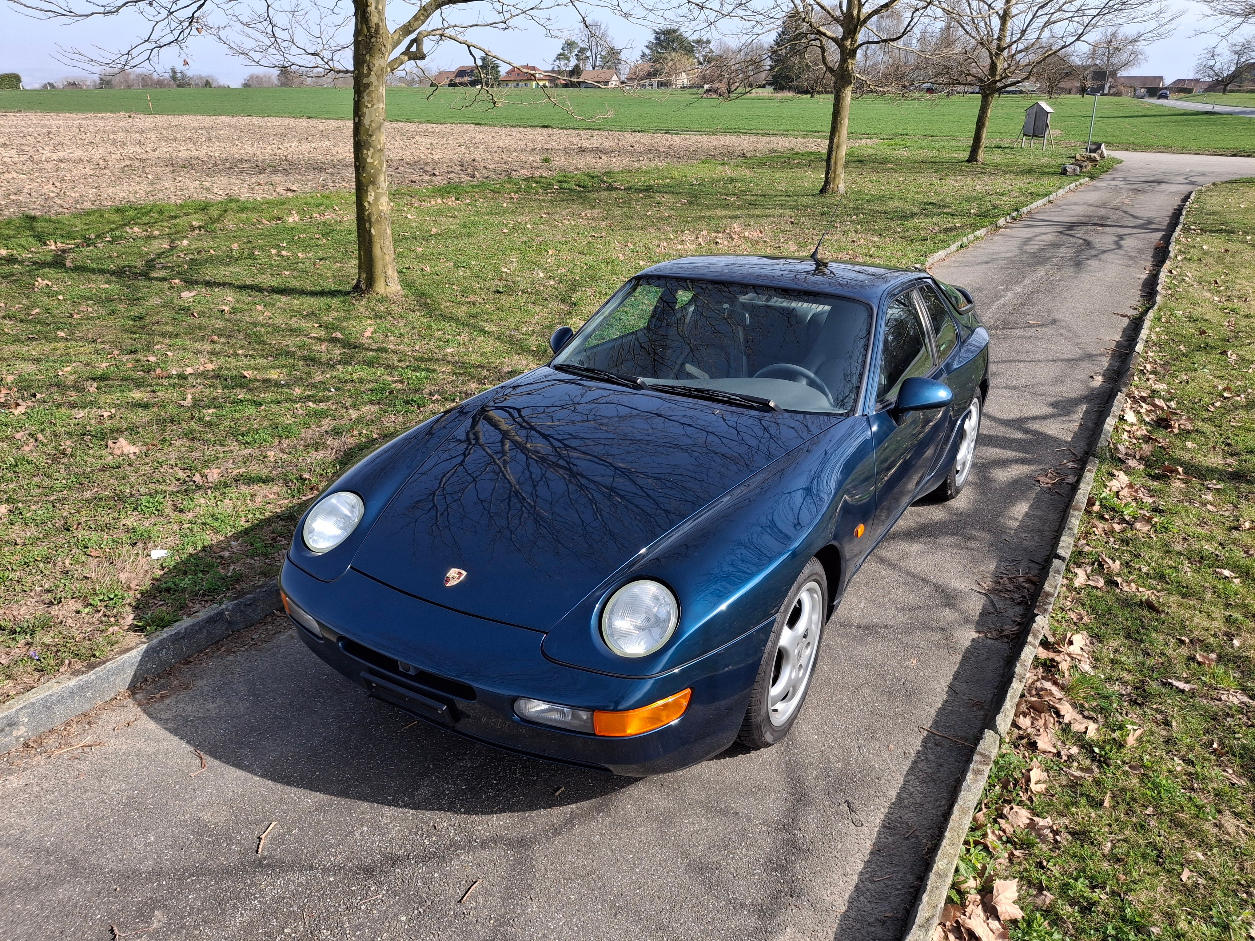 Car photo