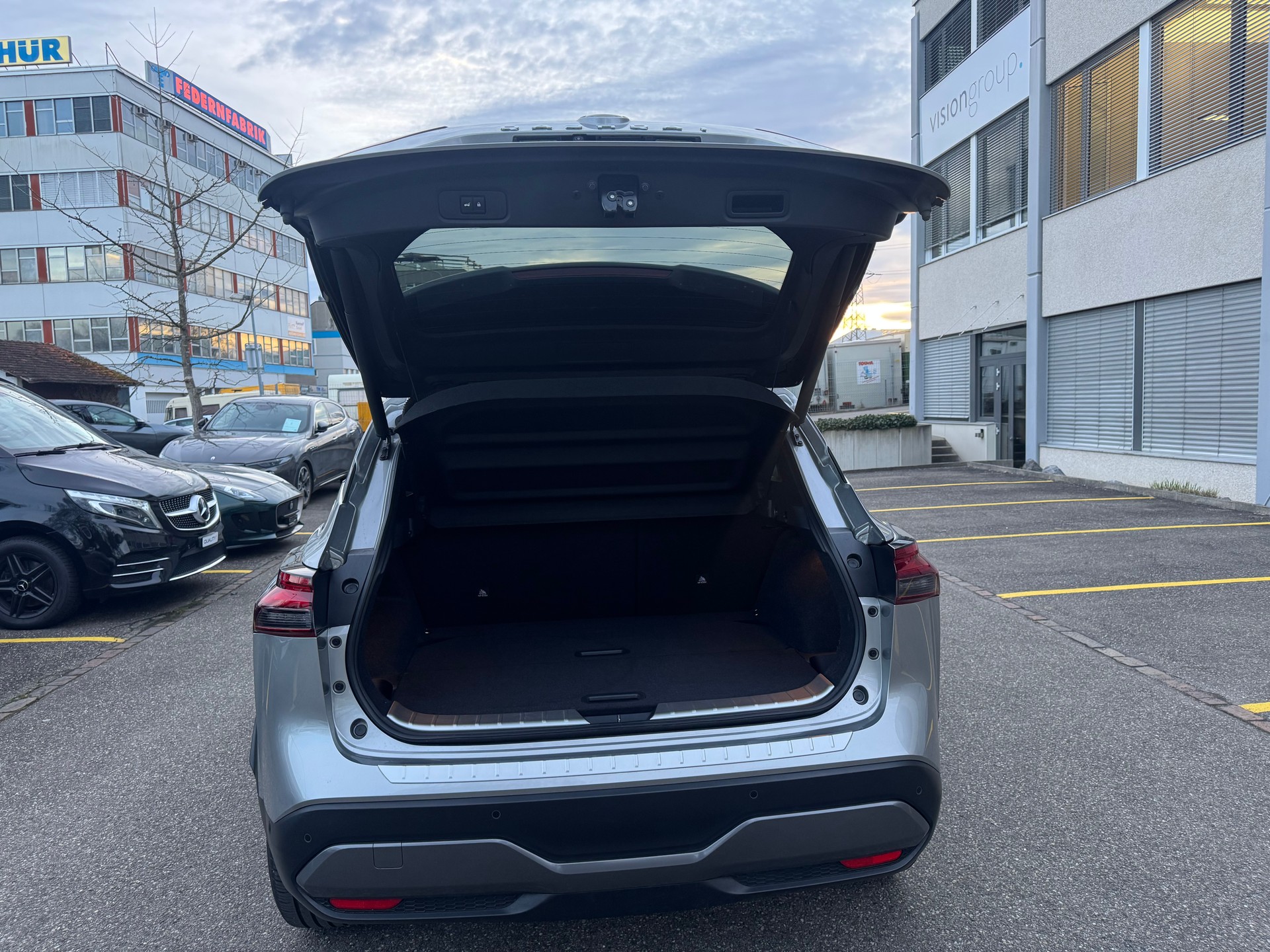 NISSAN Qashqai 1.5 VC-T e-Power Tekna+-image-11