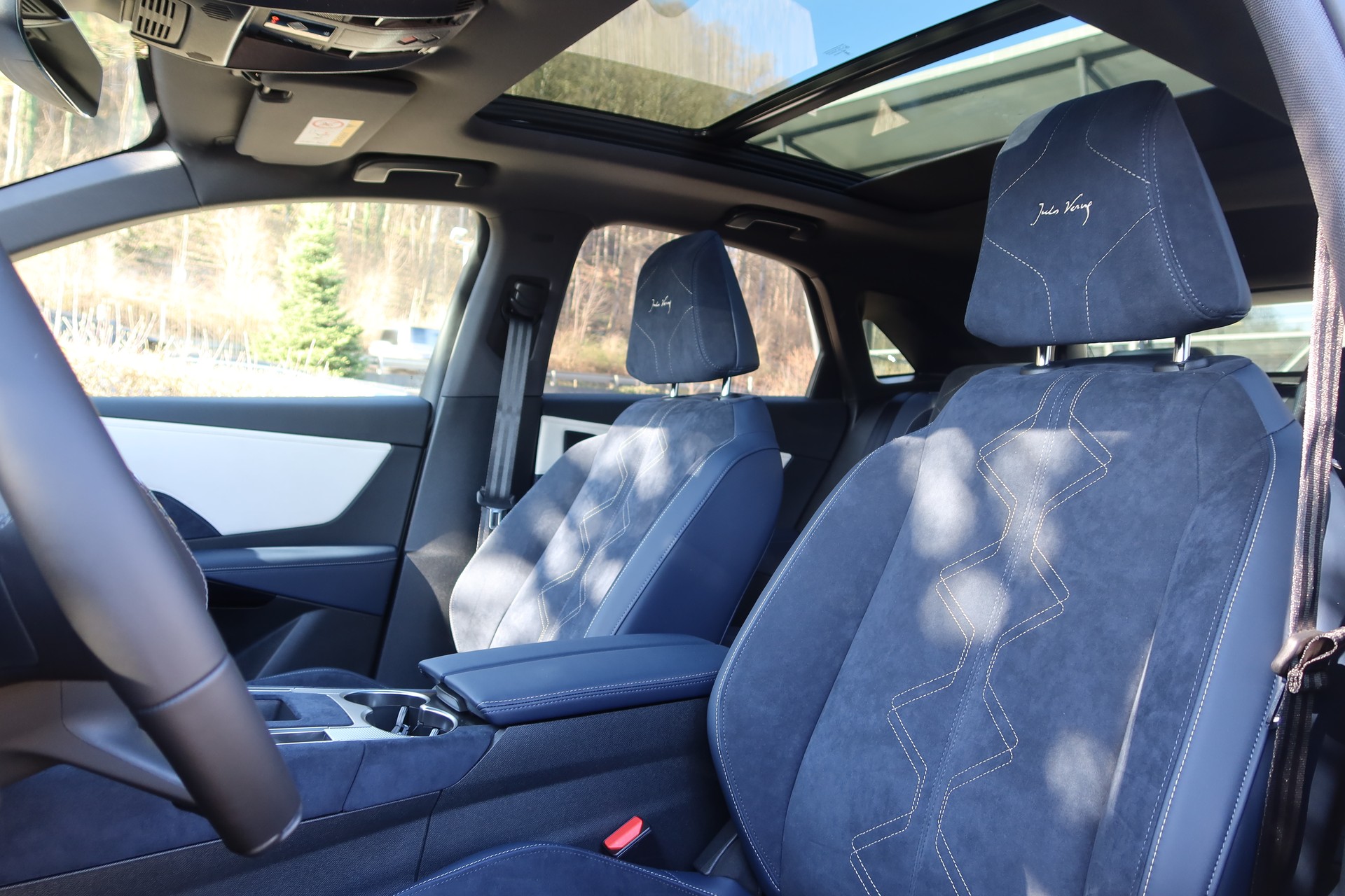 DS AUTOMOBILES DS 7 E-T.300 4x4 Jules Ve-image-7