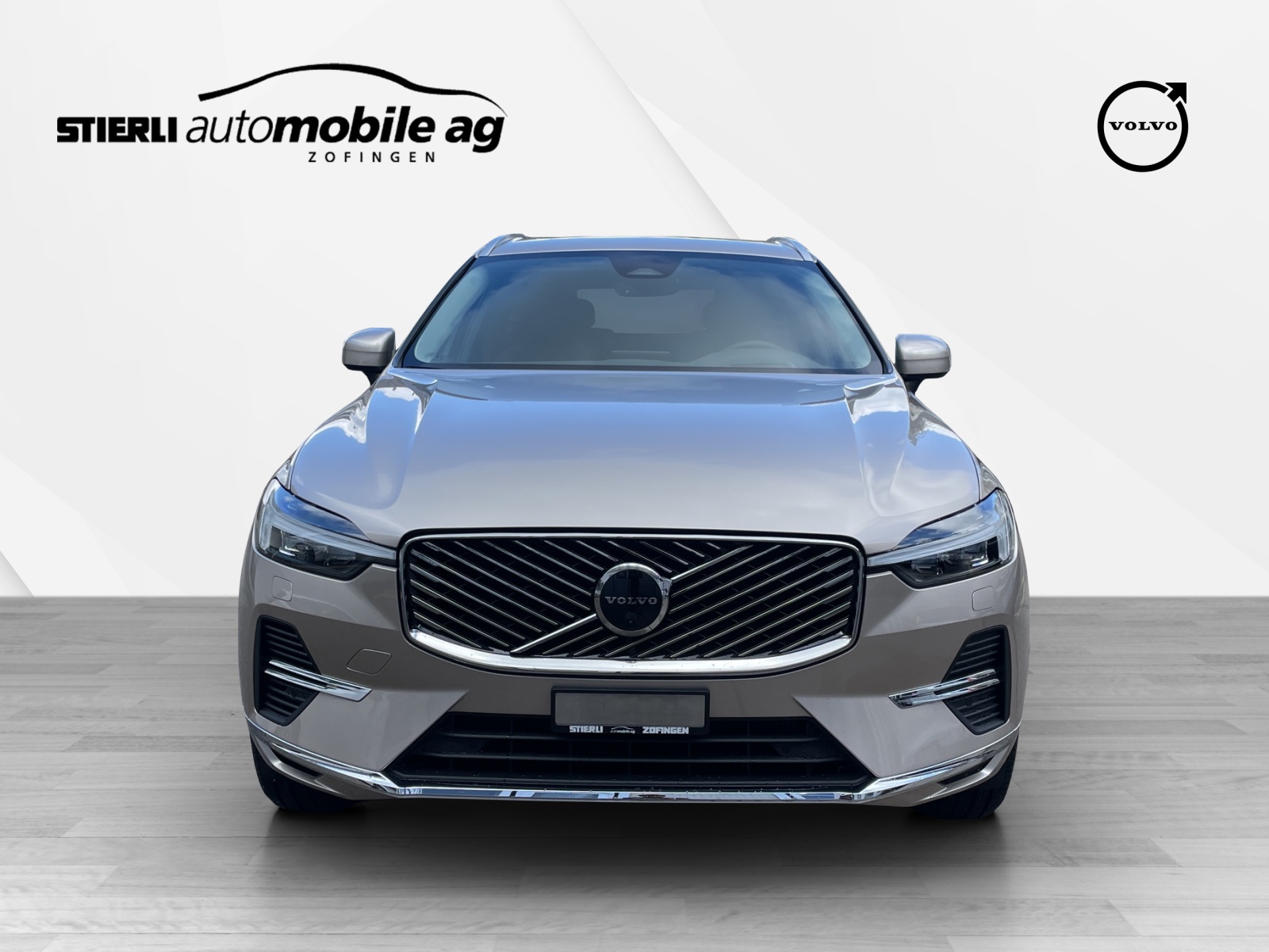 VOLVO XC60 2.0 T6 TE Ultra Bright eAWD-image-1