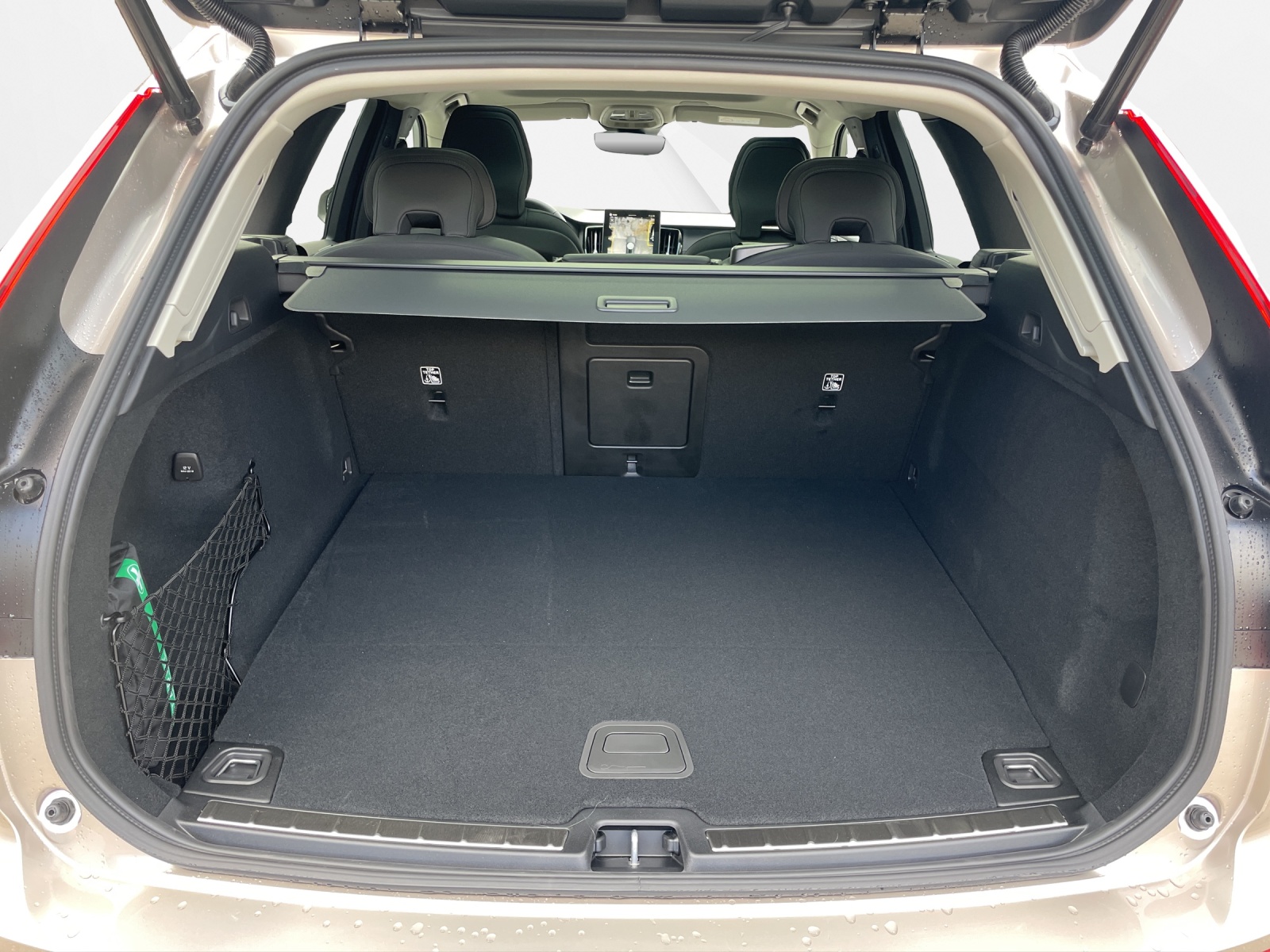 VOLVO XC60 2.0 T6 TE Ultra Bright eAWD-image-14