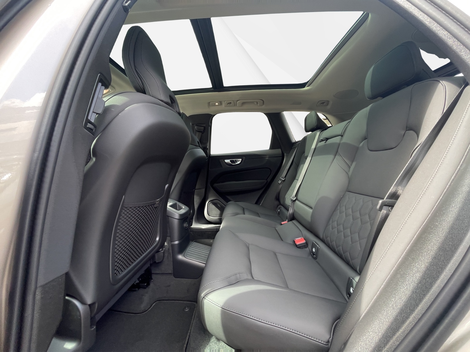 VOLVO XC60 2.0 T6 TE Ultra Bright eAWD-image-13