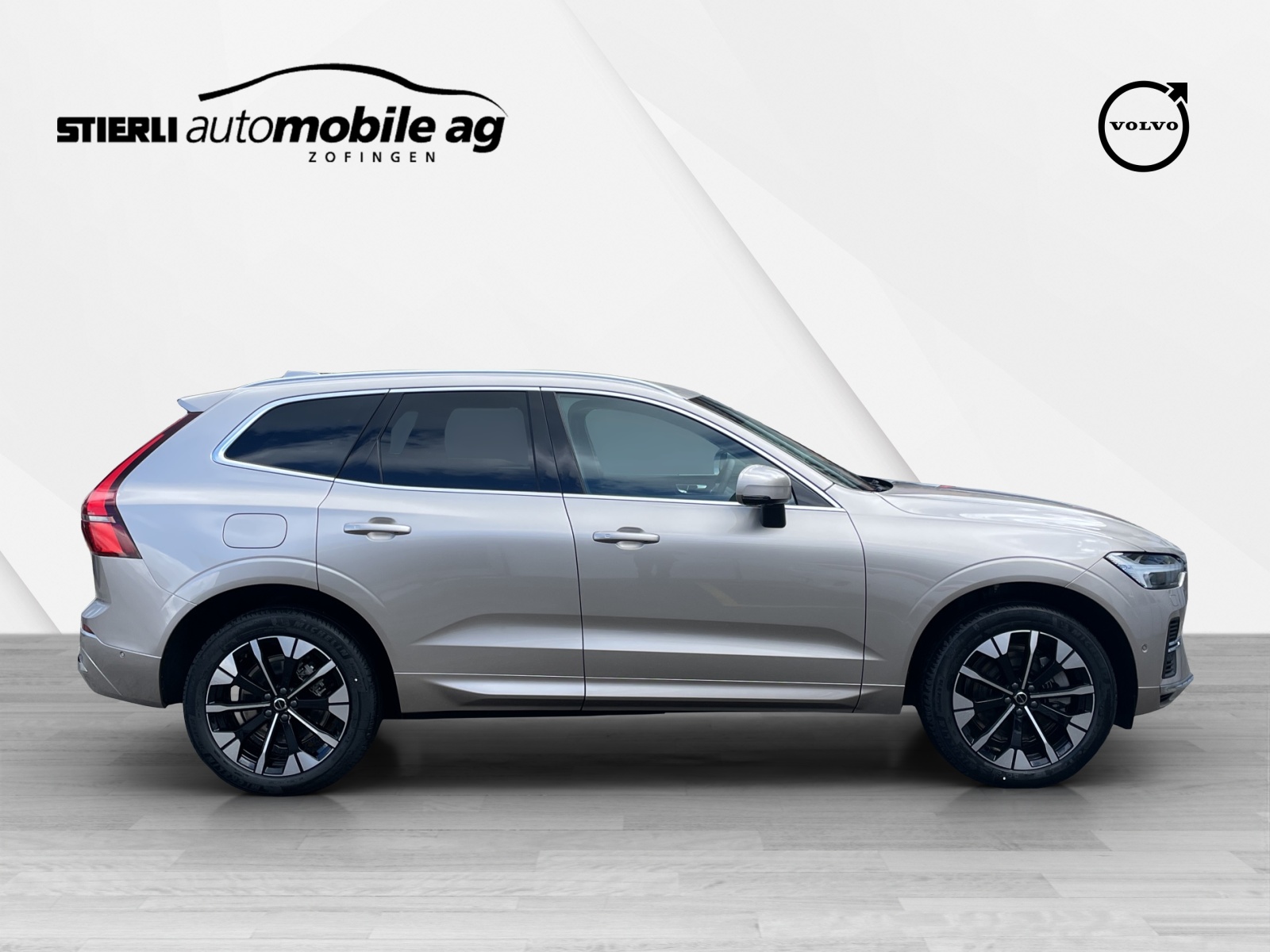 VOLVO XC60 2.0 T6 TE Ultra Bright eAWD-image-3