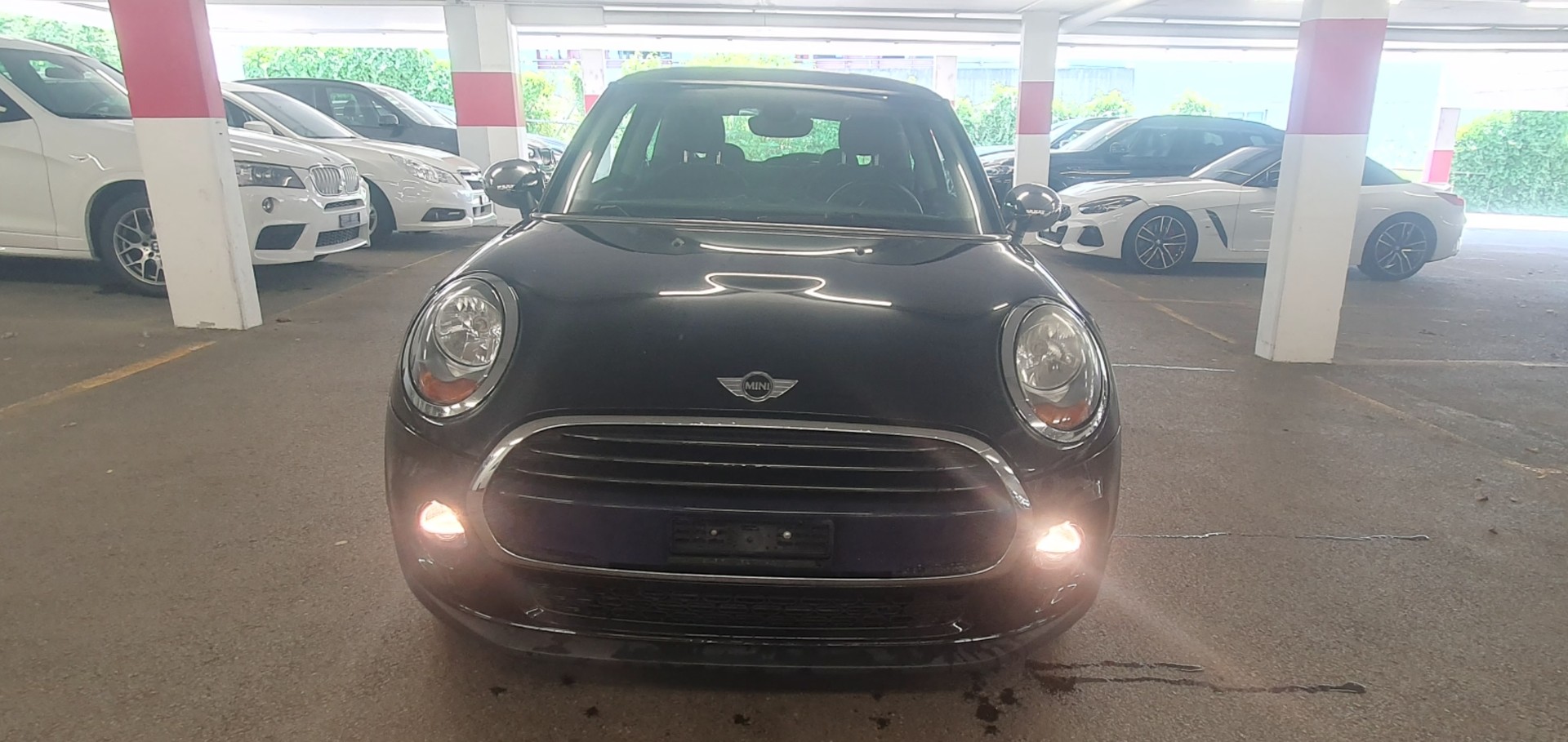 MINI Cooper Classic Edition-image-0