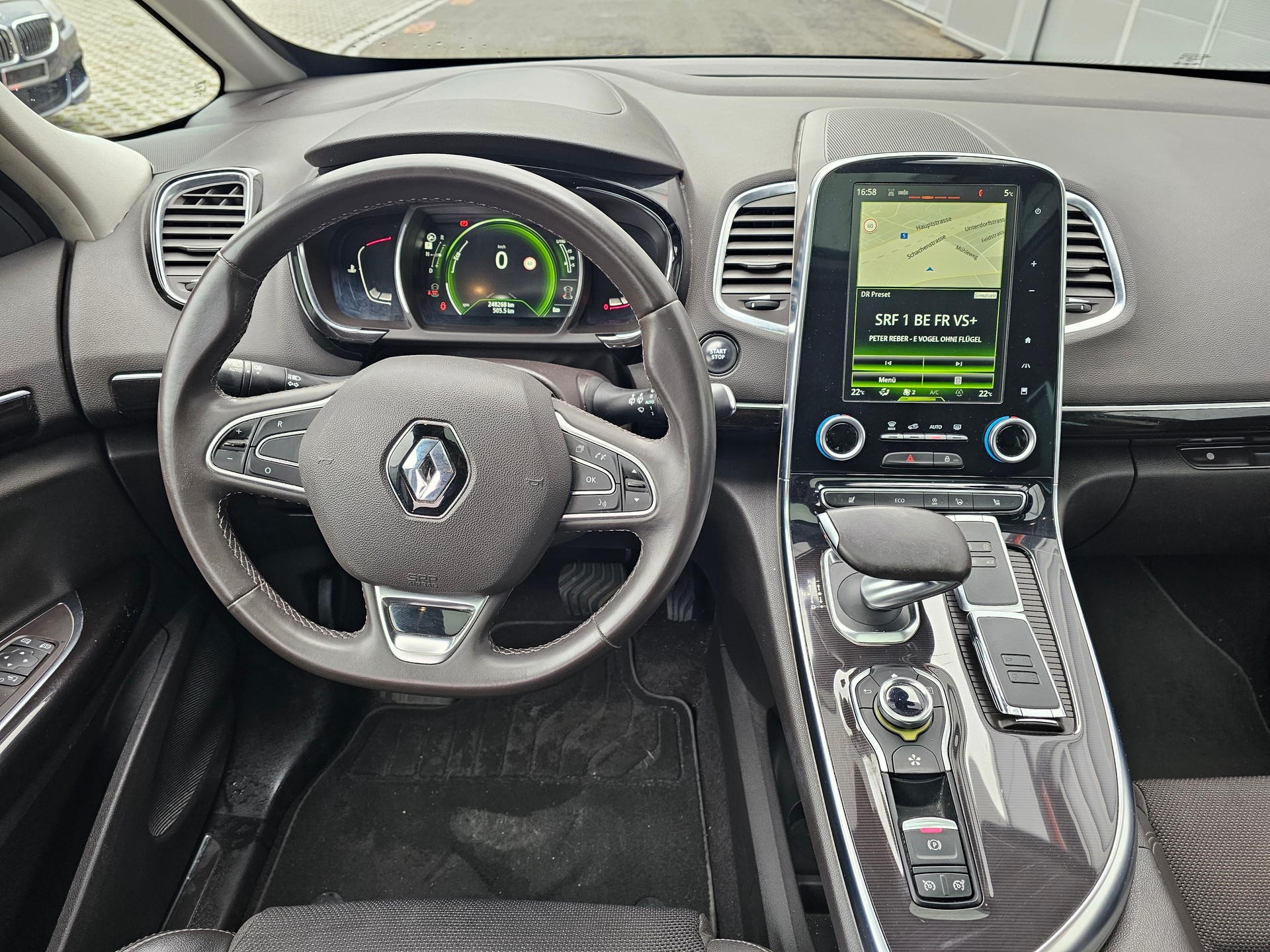RENAULT Espace 1.6 dCi Intens EDC-image-12
