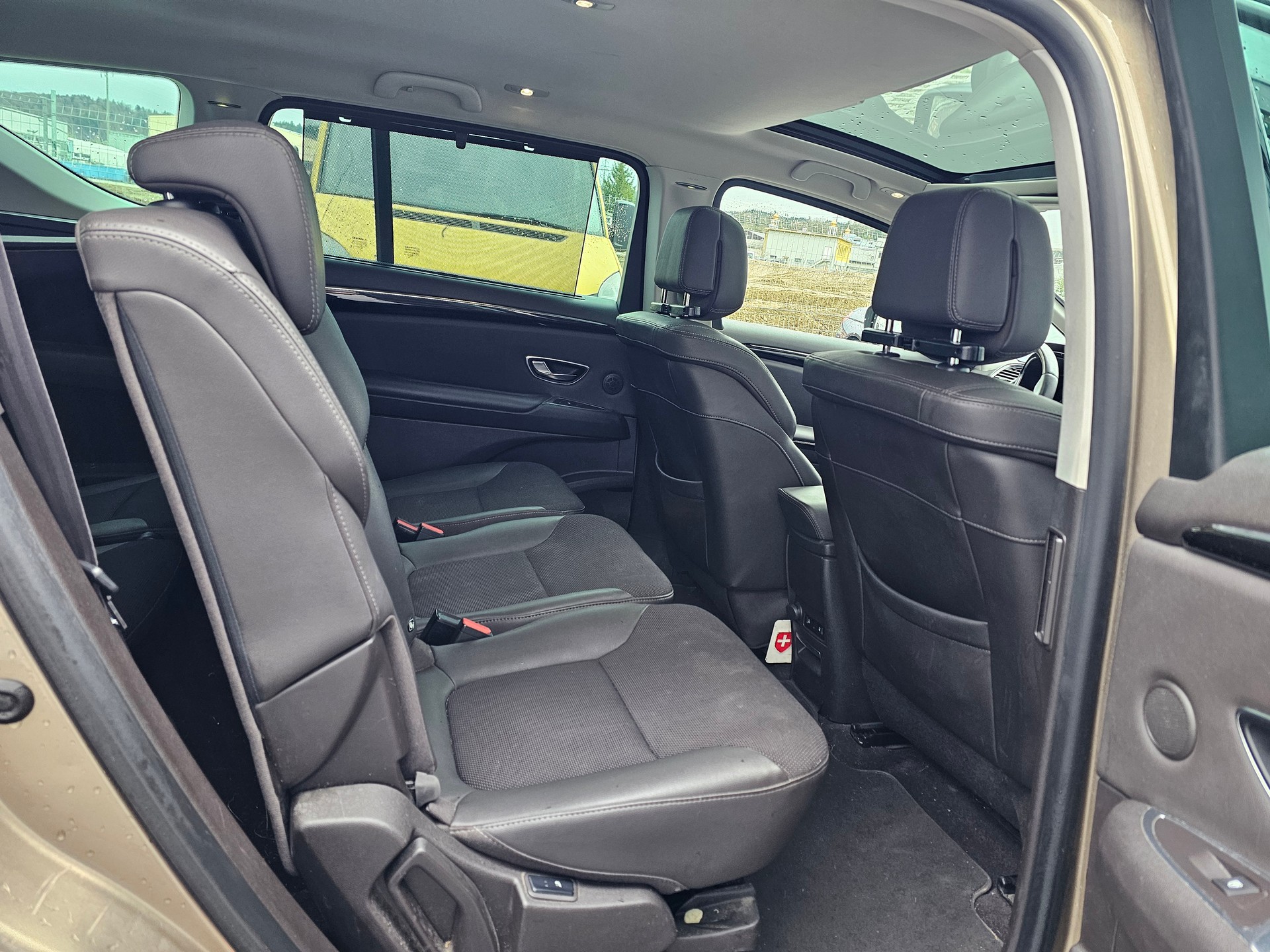 RENAULT Espace 1.6 dCi Intens EDC-image-10