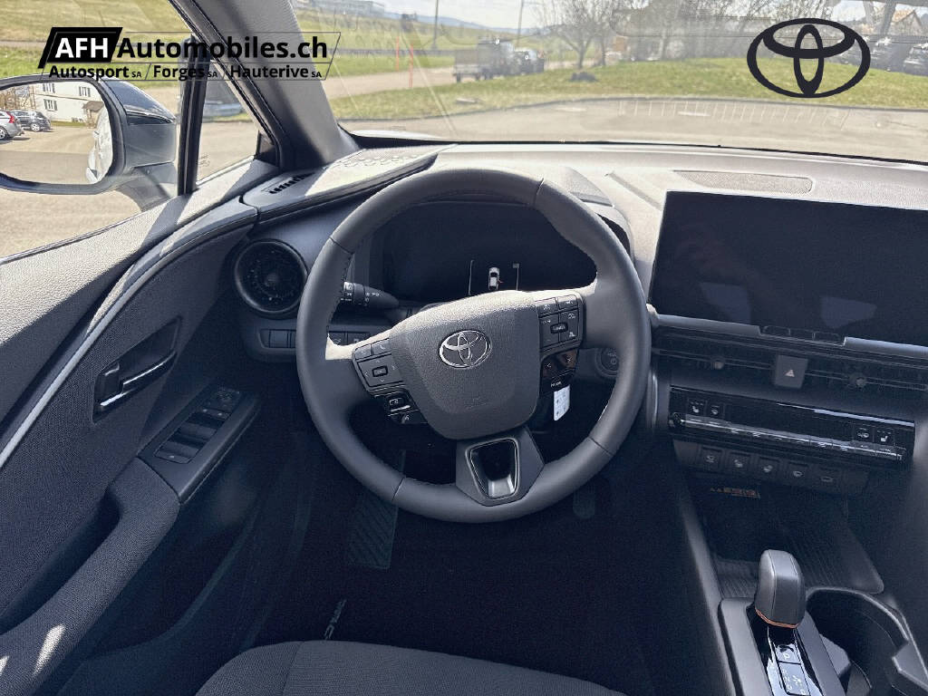 TOYOTA C-HR 2.0 PHEV Trend-image-2