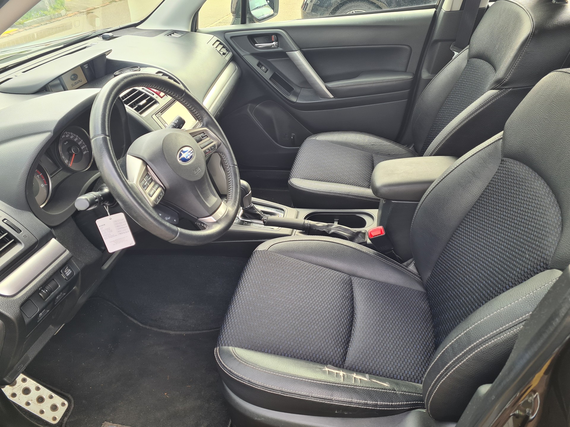 SUBARU Forester 2.0XT Sport Lineartronic-image-4