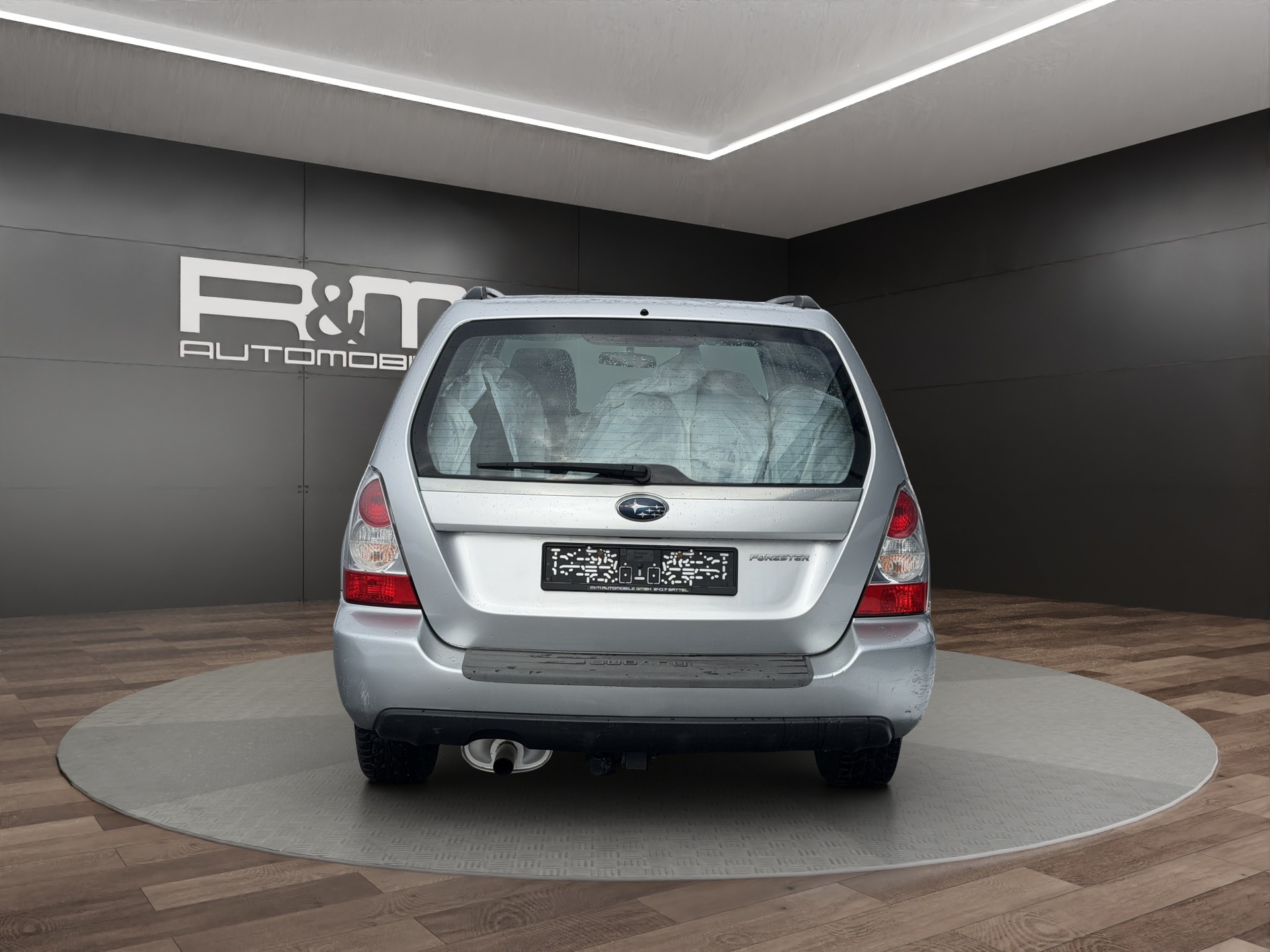 SUBARU Forester 2.0X (Swiss)-image-5