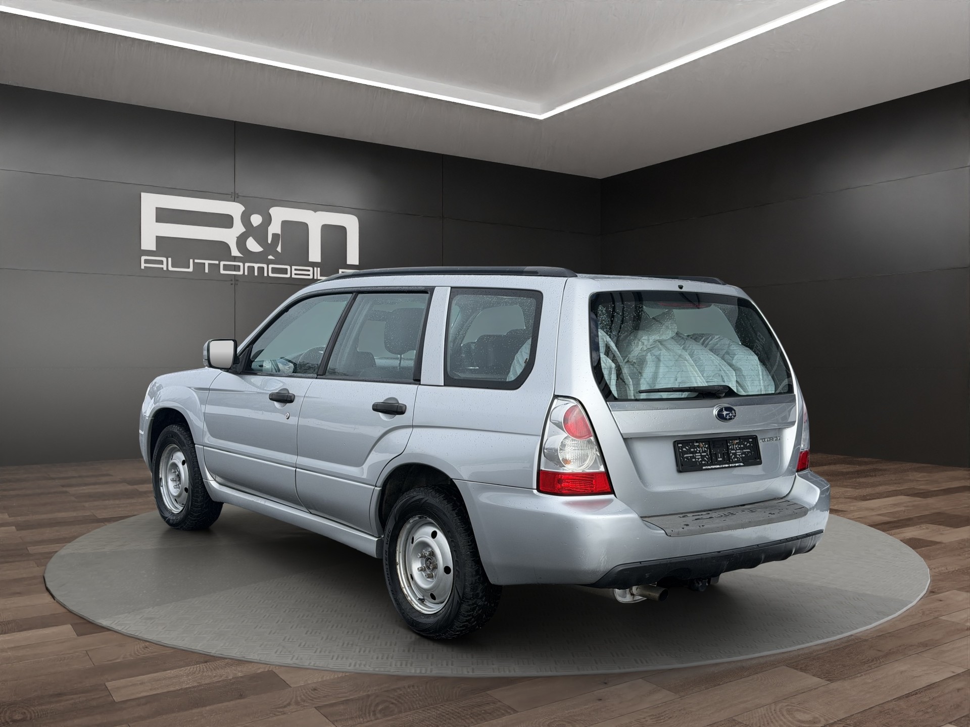 SUBARU Forester 2.0X (Swiss)-image-4