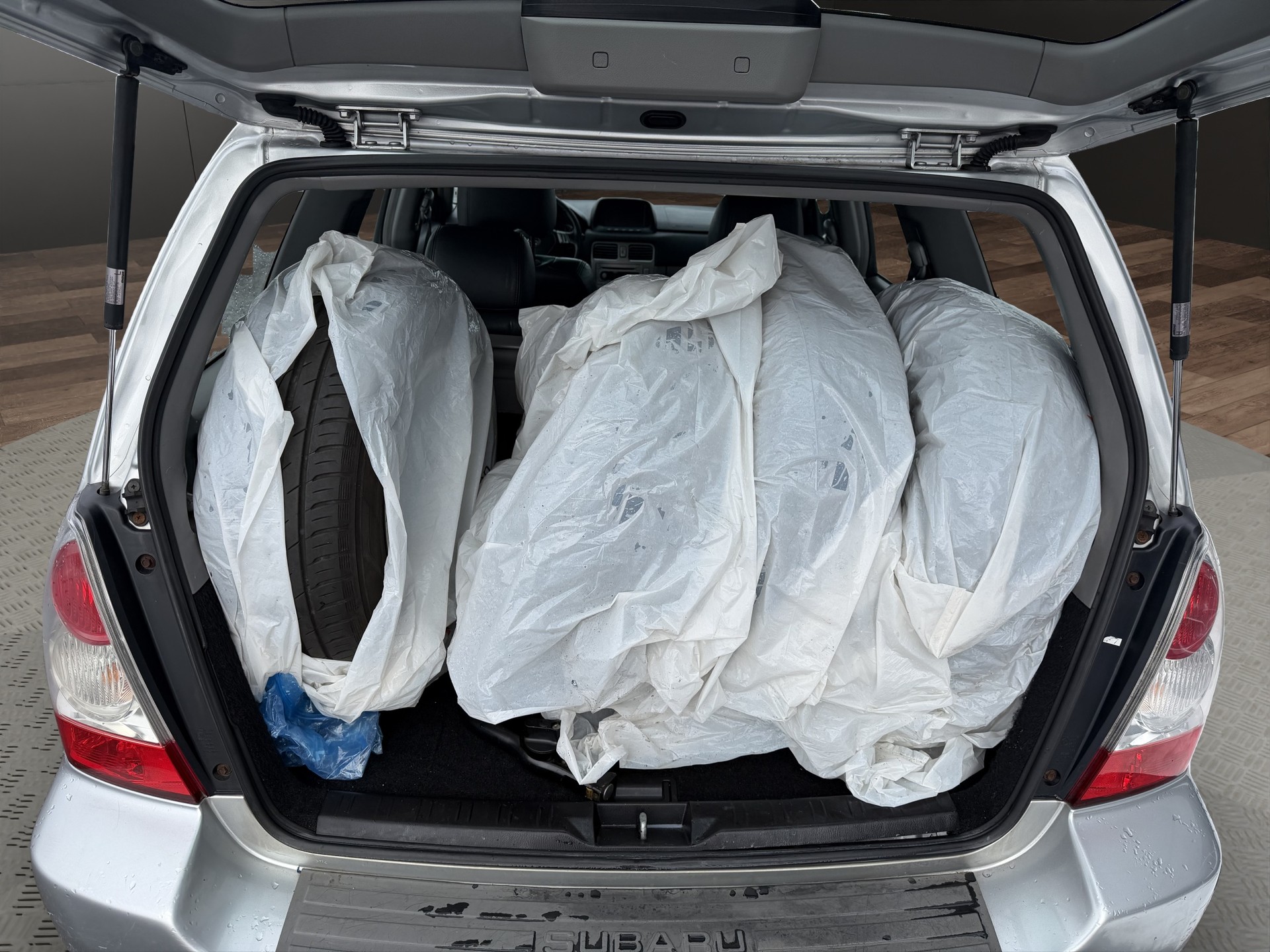 SUBARU Forester 2.0X (Swiss)-image-6