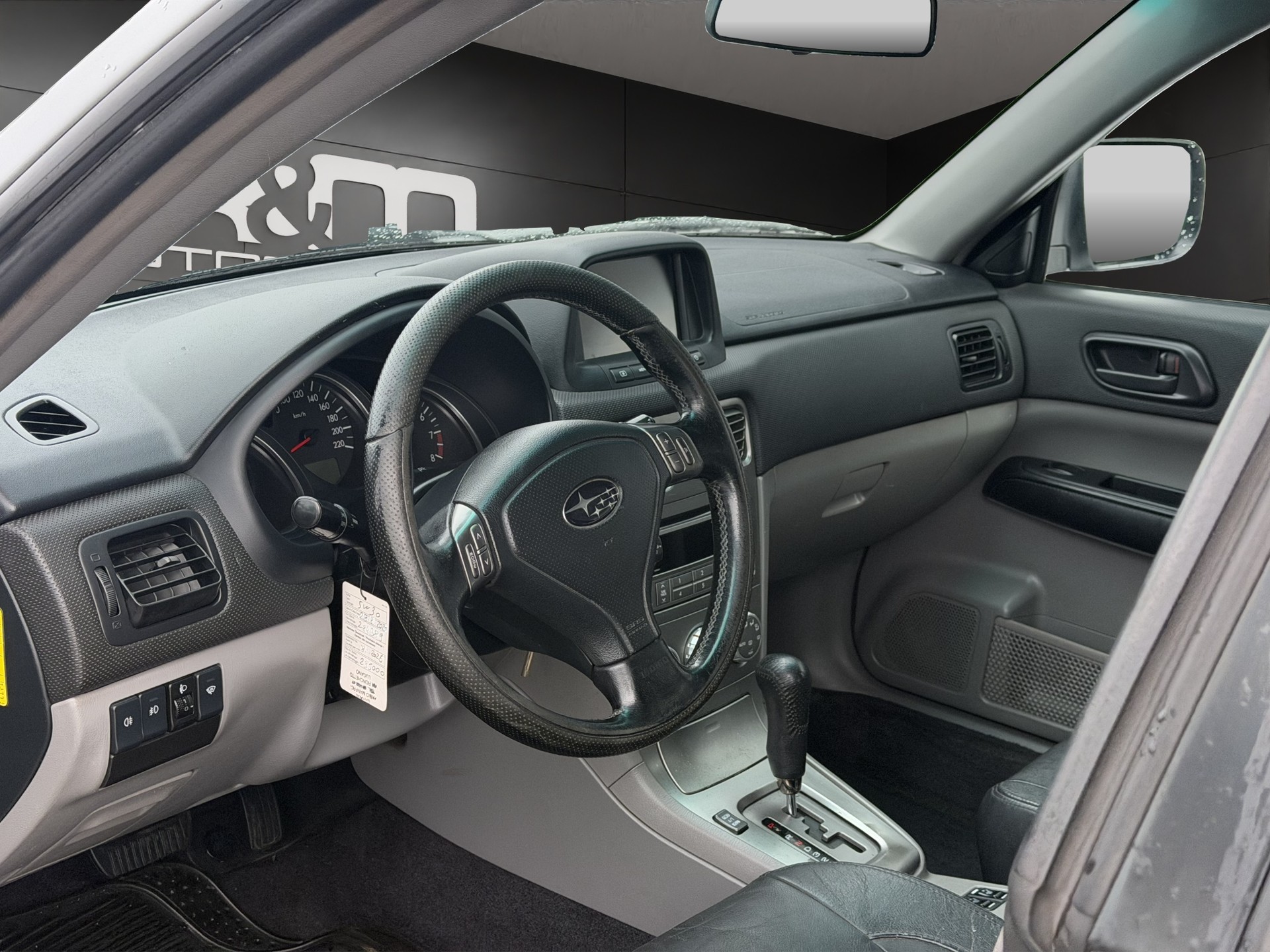 SUBARU Forester 2.0X (Swiss)-image-7