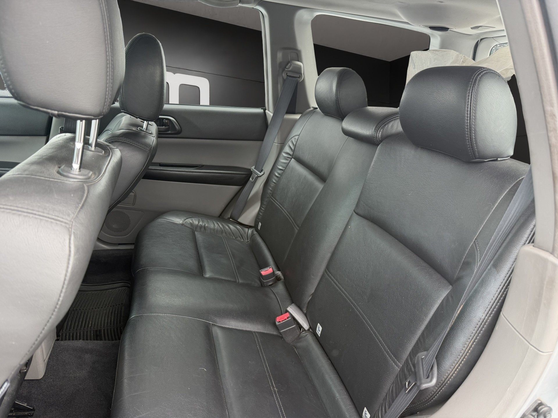SUBARU Forester 2.0X (Swiss)-image-9