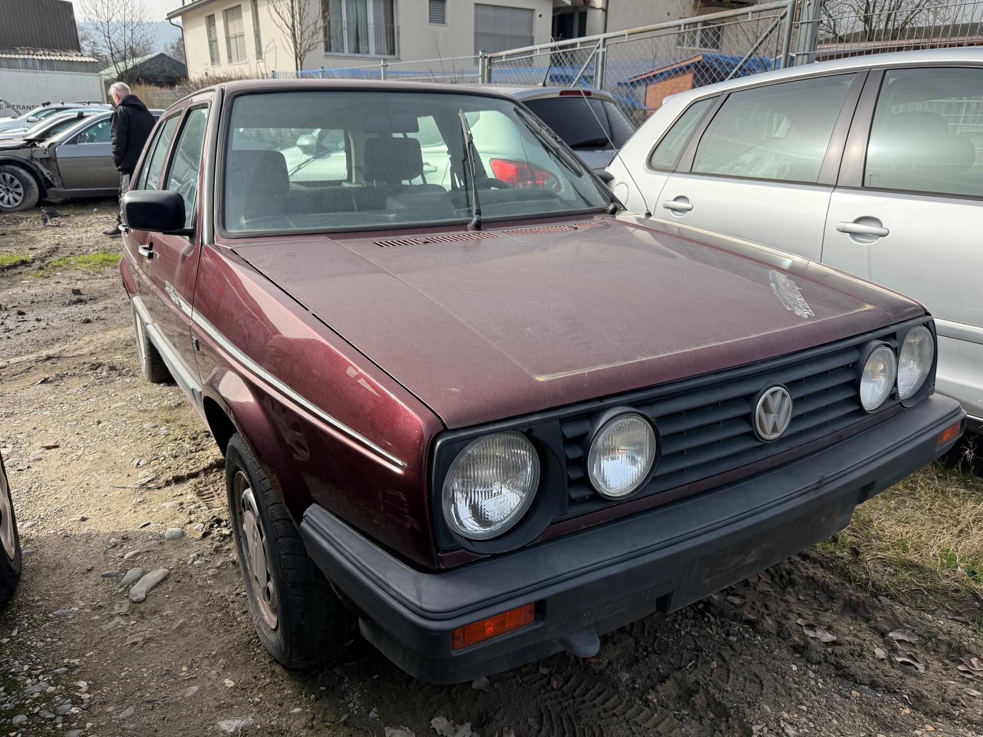 VW Golf 1800 CL-image-1