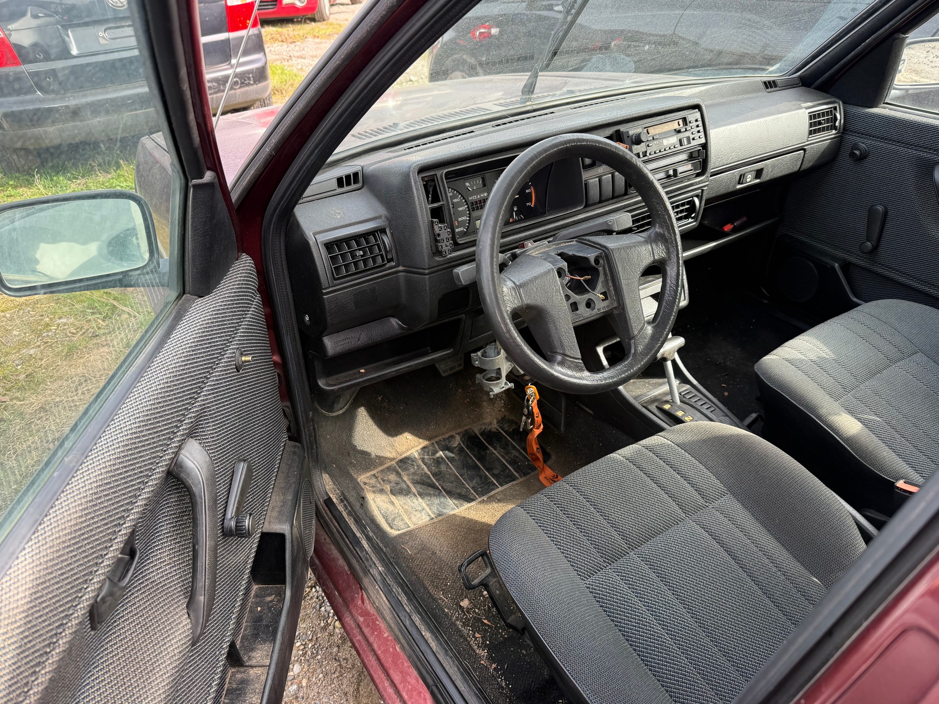 VW Golf 1800 CL-image-7