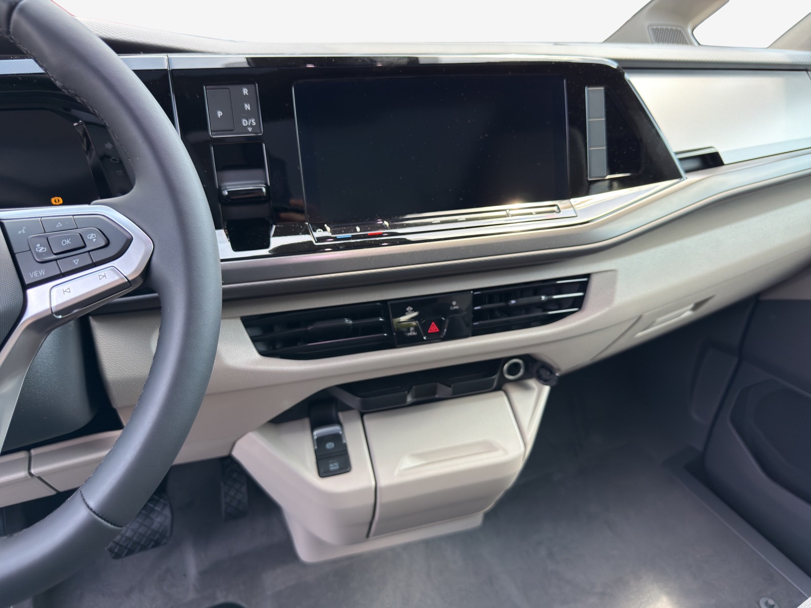 VW Multivan 2.0 TDI Liberty DSG-image-10