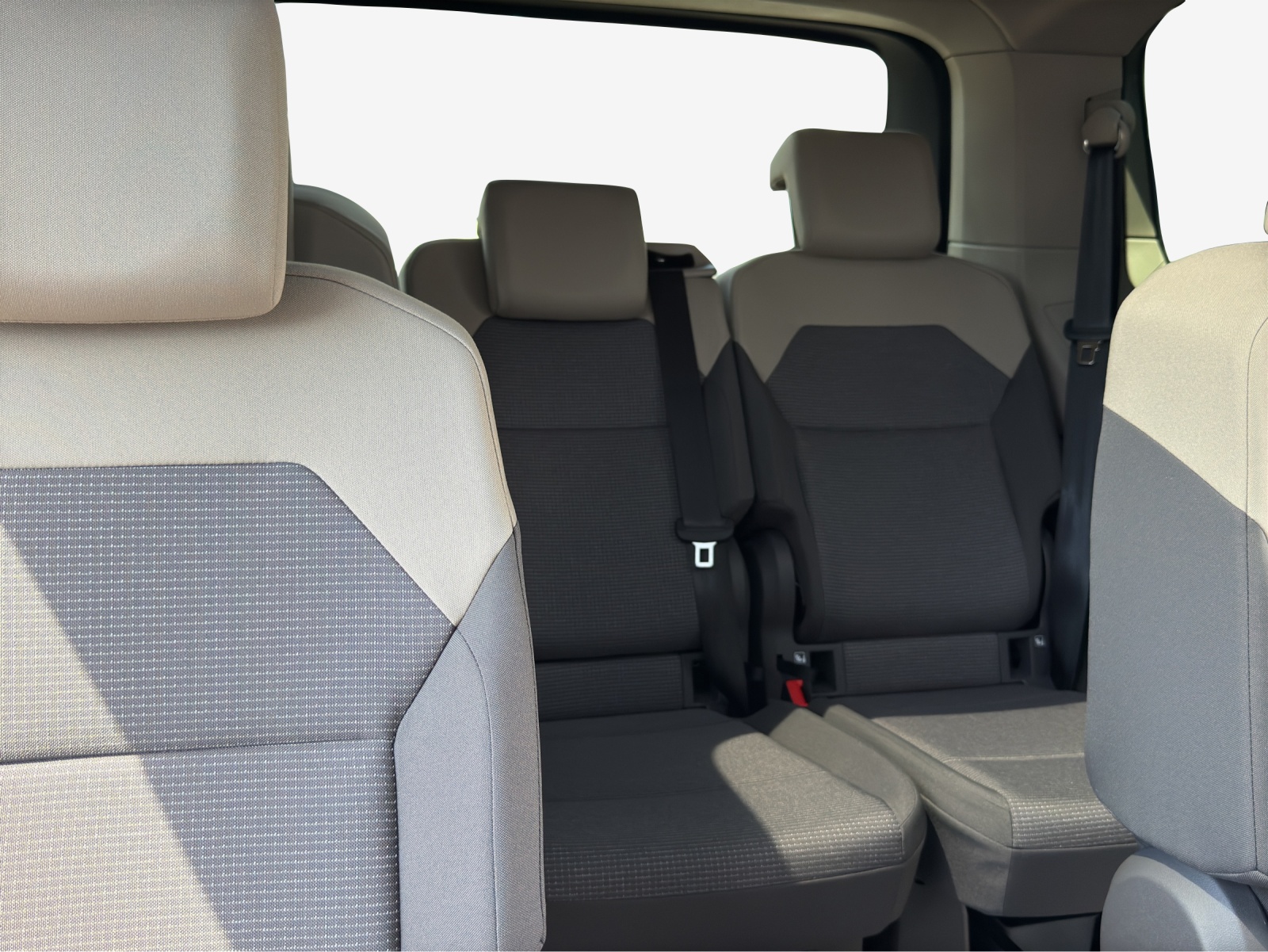 VW Multivan 2.0 TDI Liberty DSG-image-13