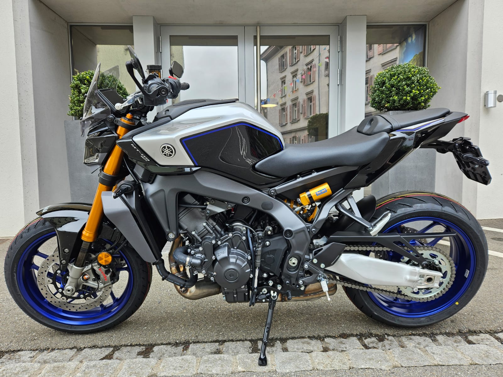 YAMAHA MT-09 SP-showroom-element-2