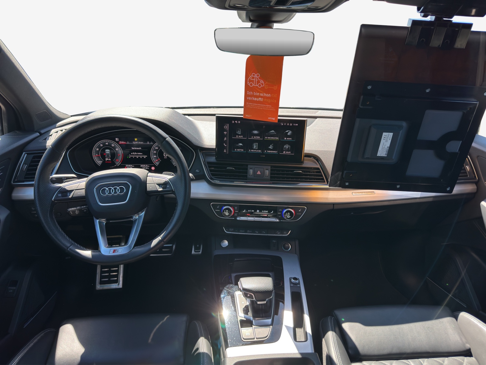 AUDI Q5 45 TFSI S-line quattro S-tronic-image-8