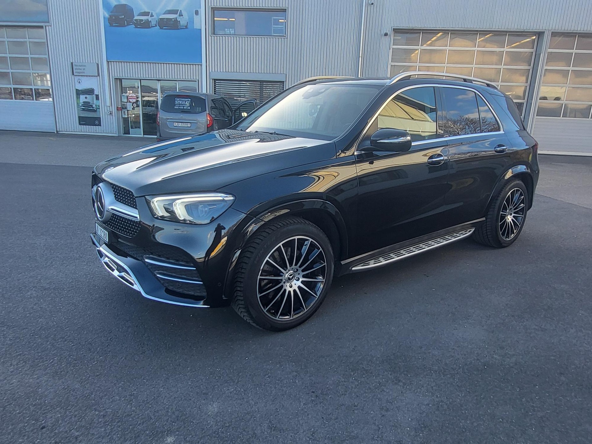 MERCEDES-BENZ GLE 300d 9G-Tronic 4Matic AMG Line