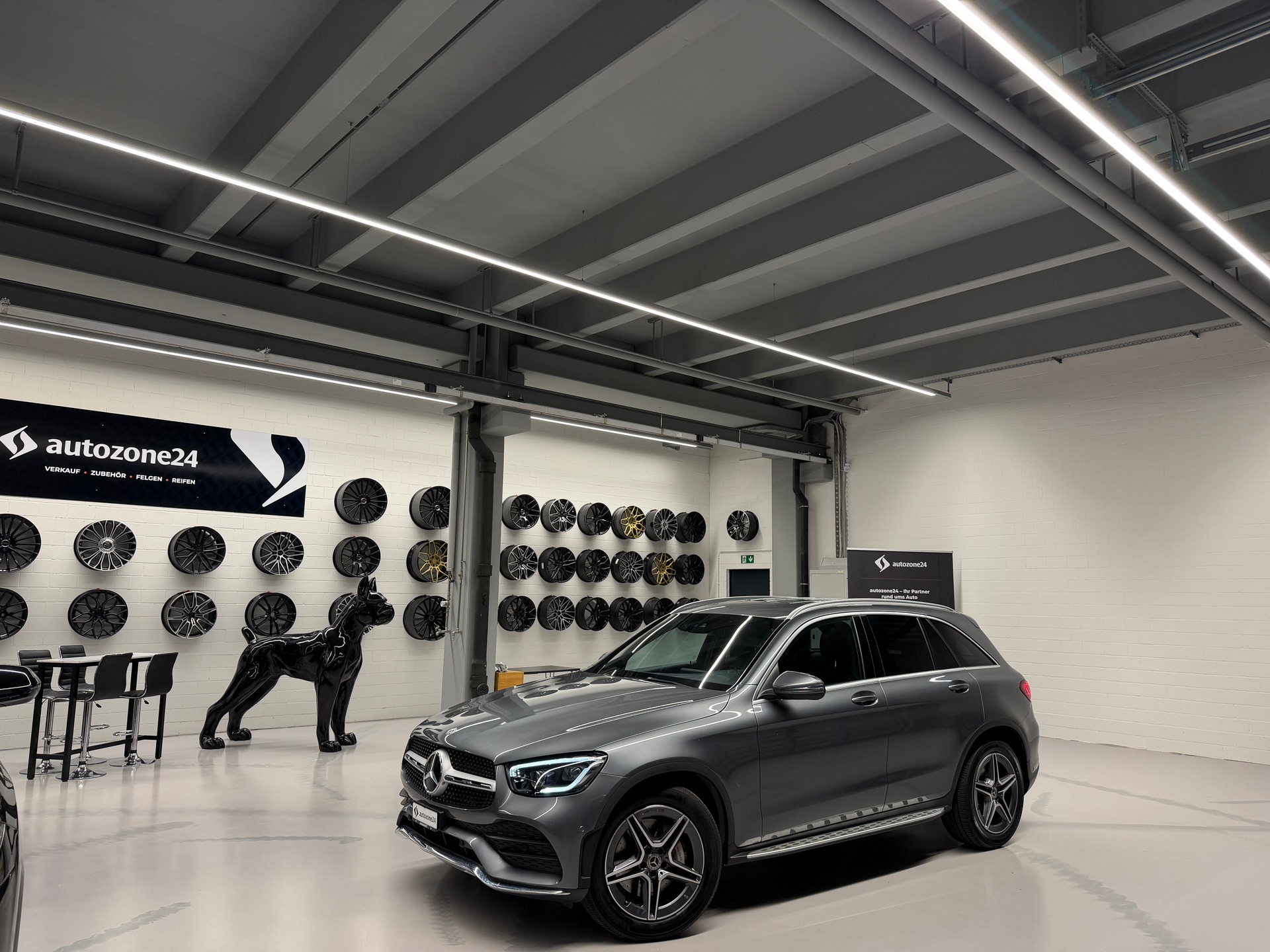 MERCEDES-BENZ GLC 220 d AMG Line 4m *CH-Auto*Frisch ab Service und MFK*-showroom-element-2
