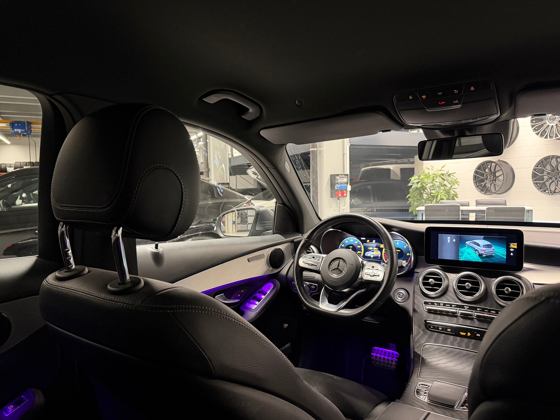 MERCEDES-BENZ GLC 220 d AMG Line 4m *CH-Auto*Frisch ab Service und MFK*-image-15