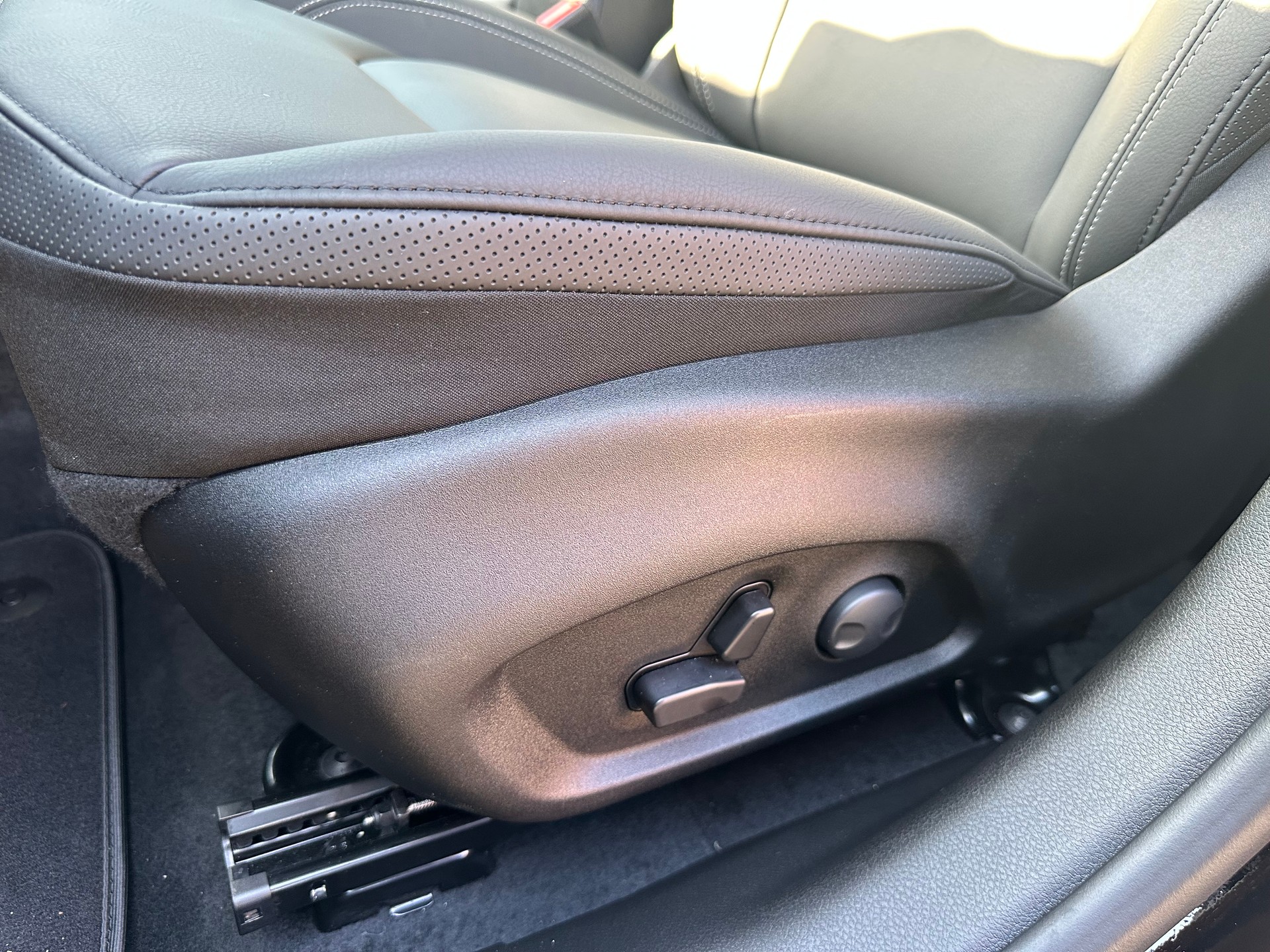 JEEP Renegade 1.3 T PHEV Summit AWD-image-7