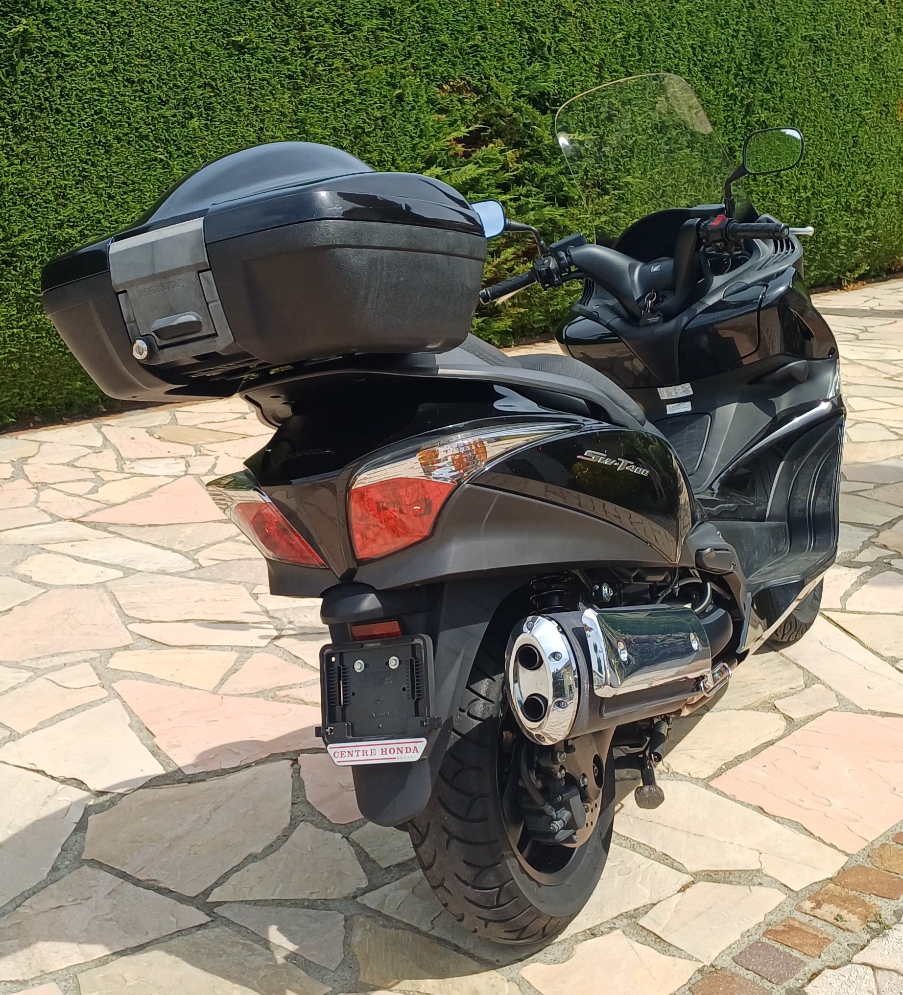 HONDA FJS 400-image-1