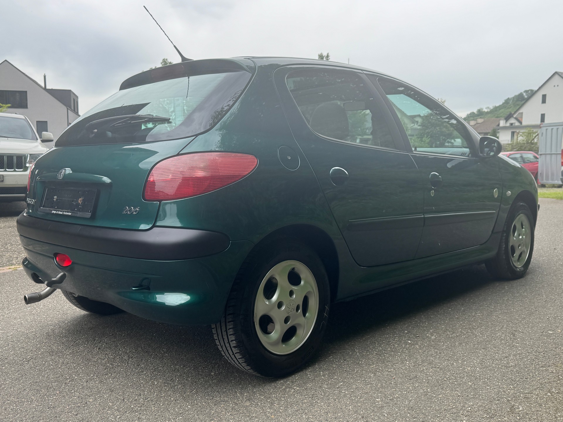 PEUGEOT 206 1.6 16V (XT) Premium-image-4