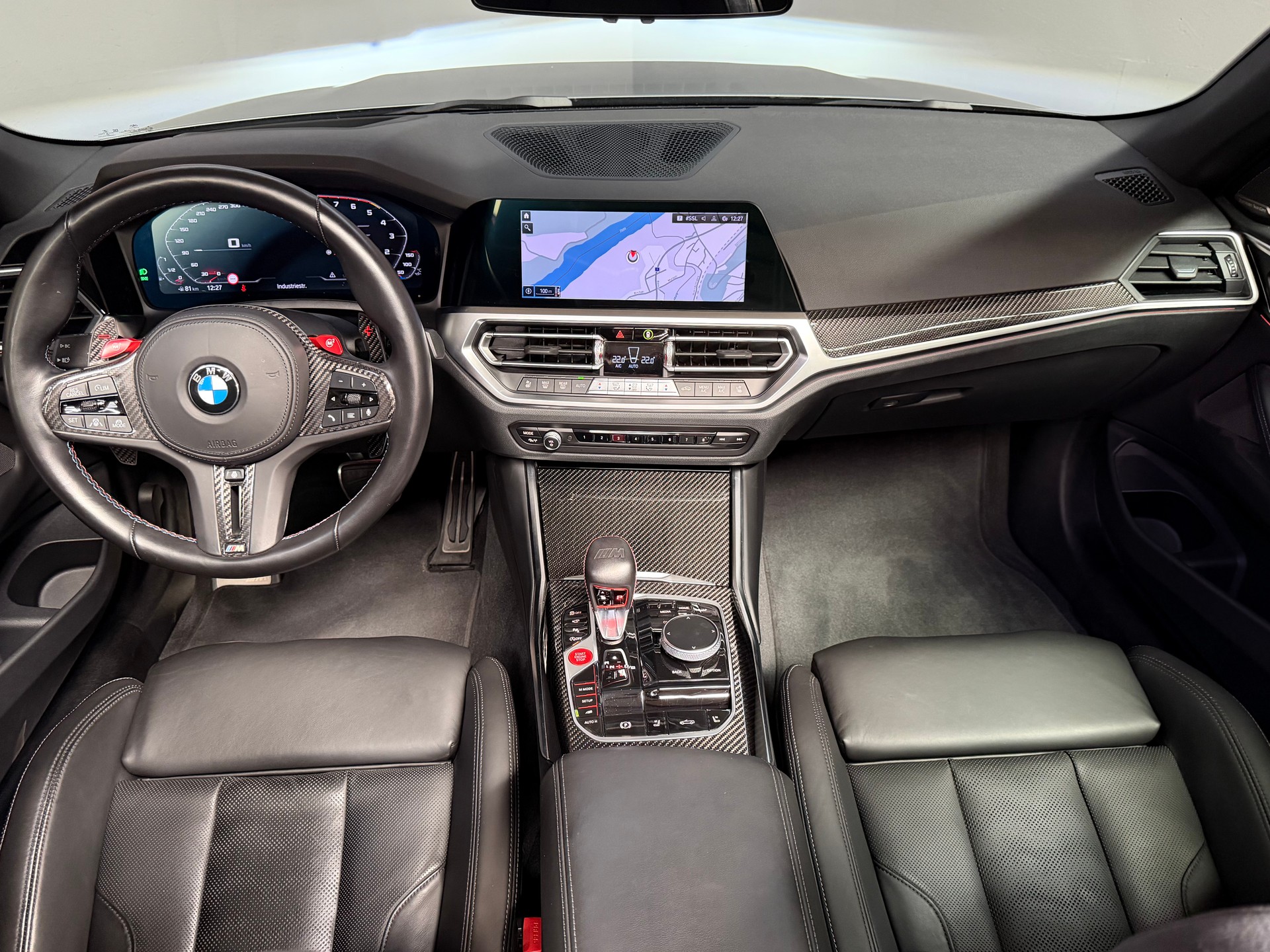 BMW M4 Cabrio Competition M xDrive-image-17