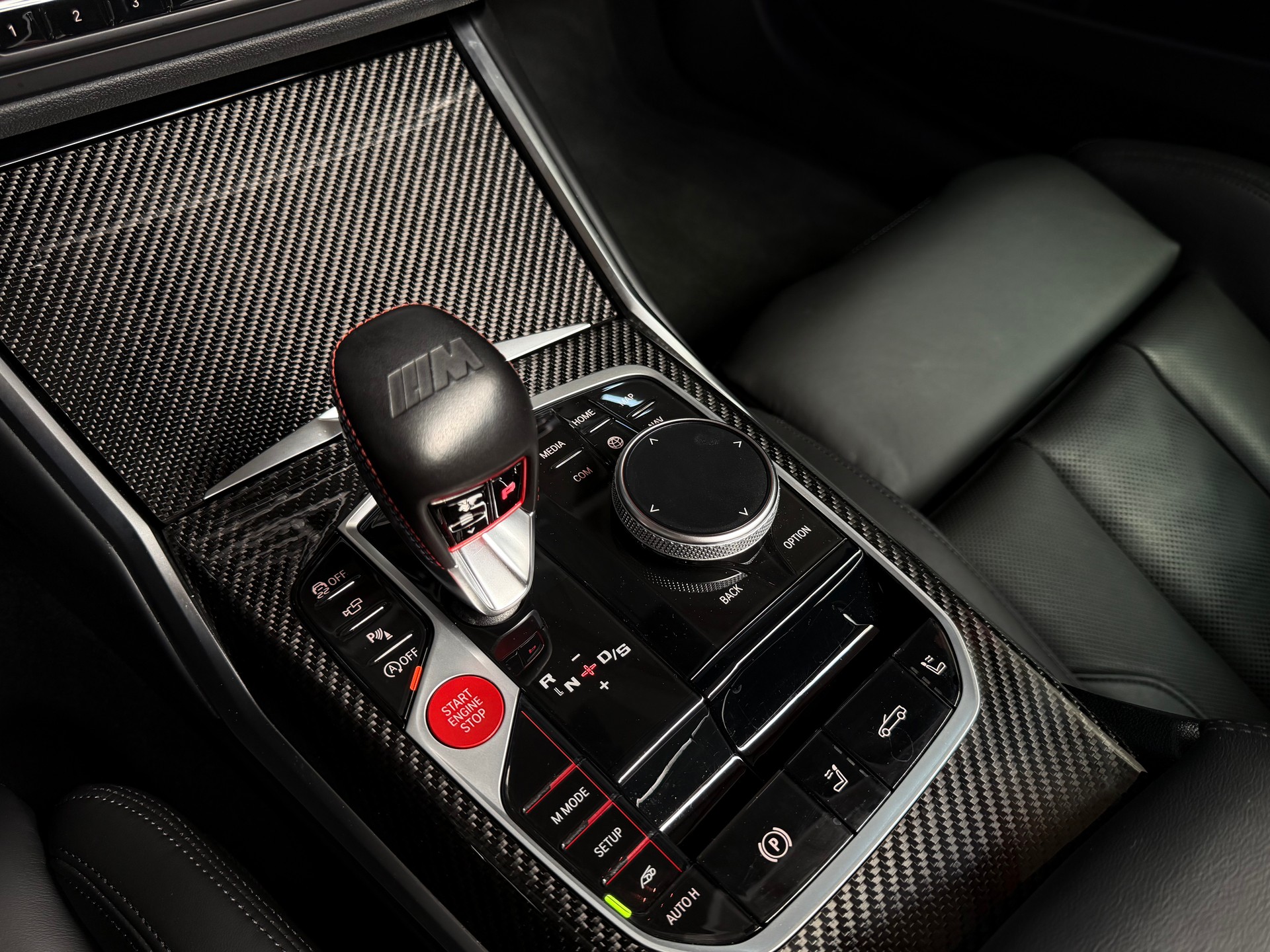 BMW M4 Cabrio Competition M xDrive-image-22