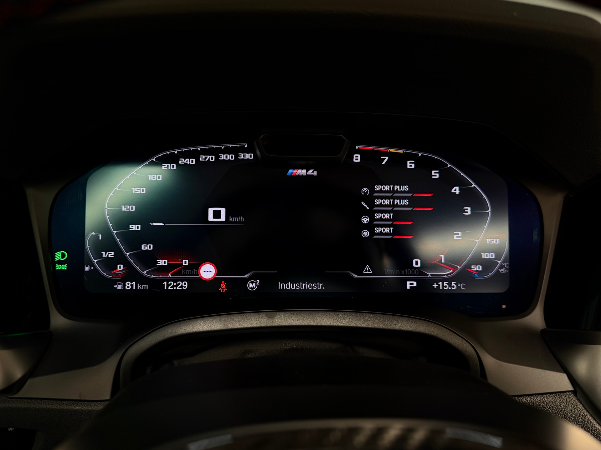 BMW M4 Cabrio Competition M xDrive-image-23