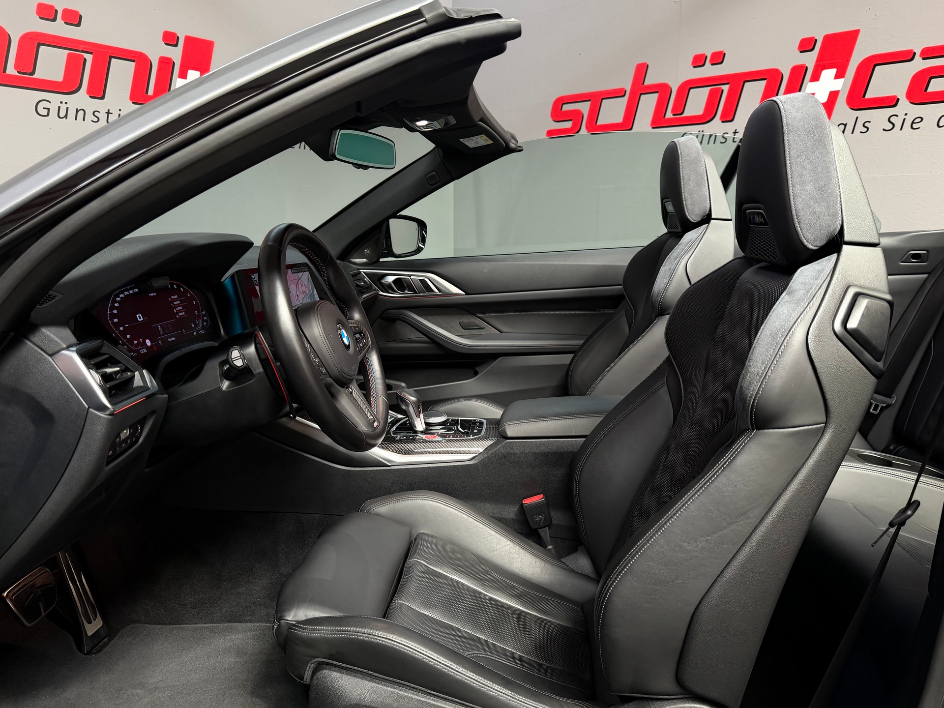 BMW M4 Cabrio Competition M xDrive-image-14