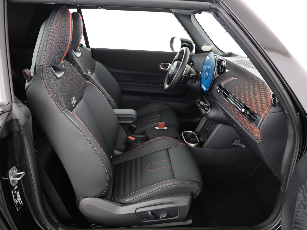 MINI Cooper SE-image-12
