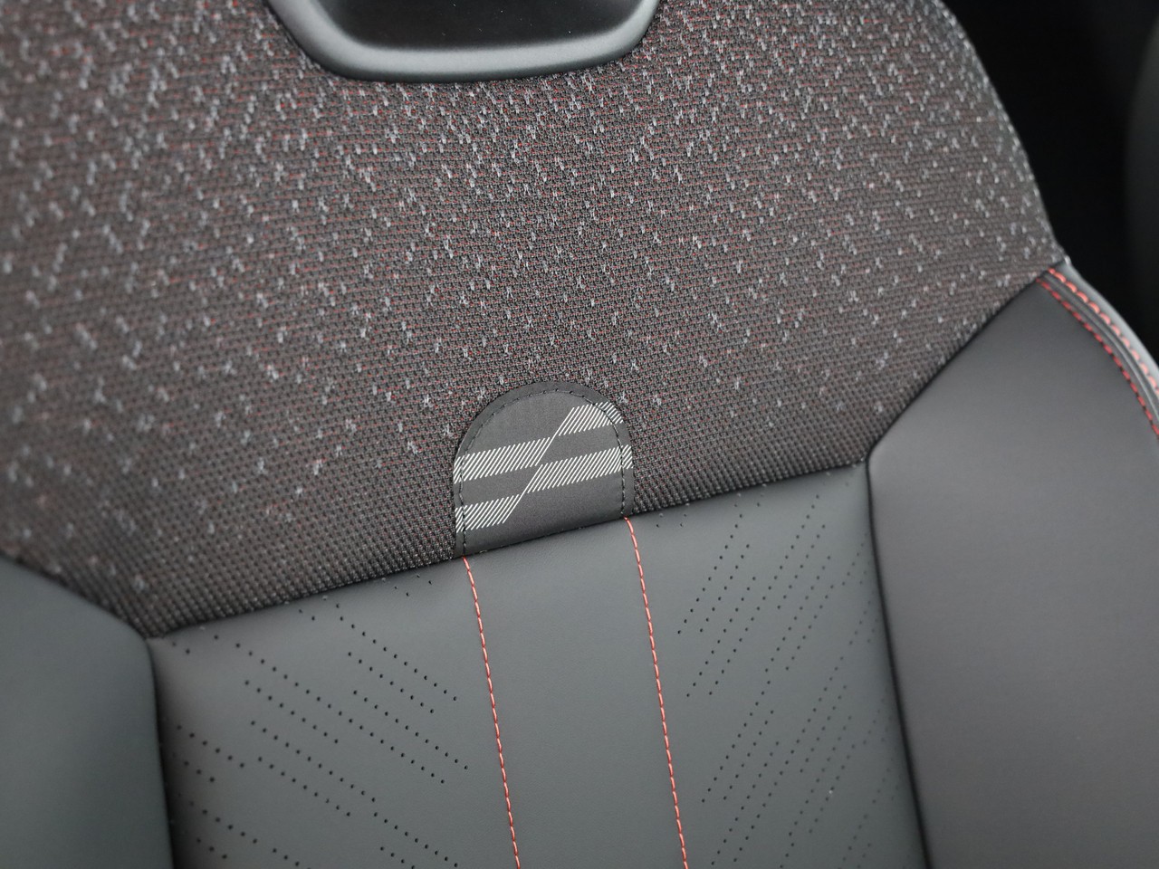 MINI Cooper SE-image-13