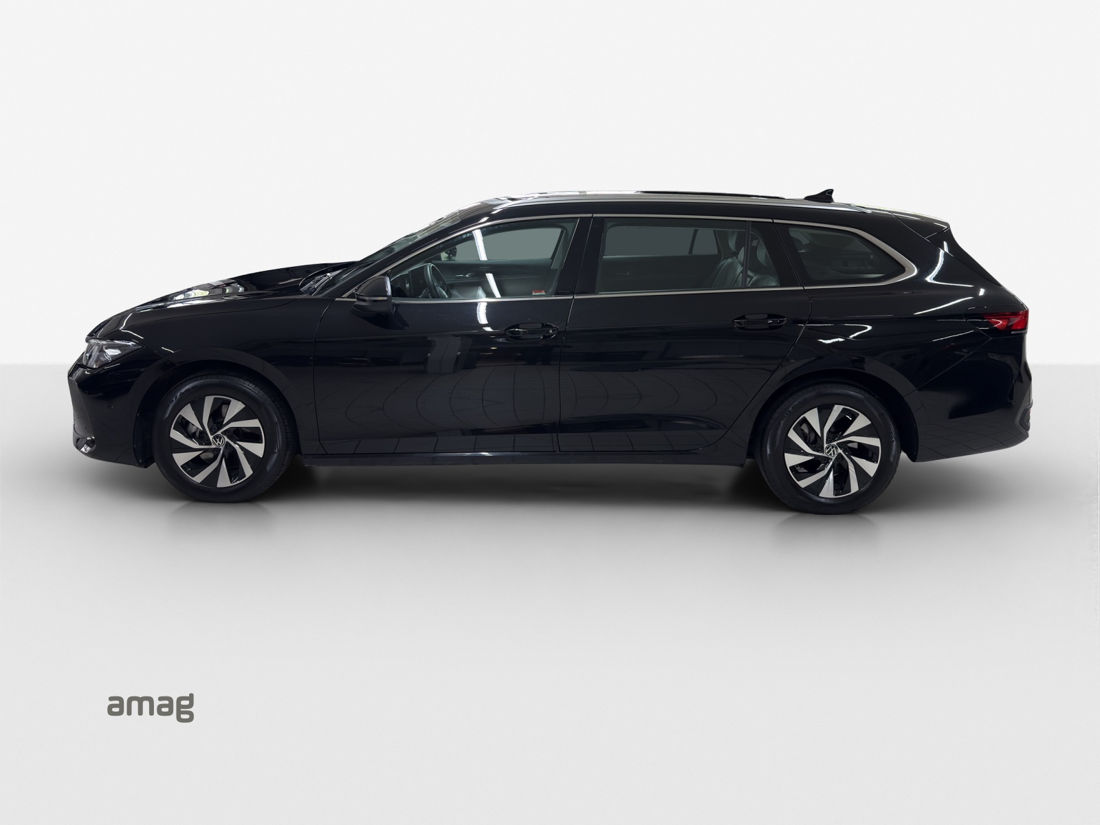 VW Passat Variant 2.0 TDI evo Business DSG-image-1