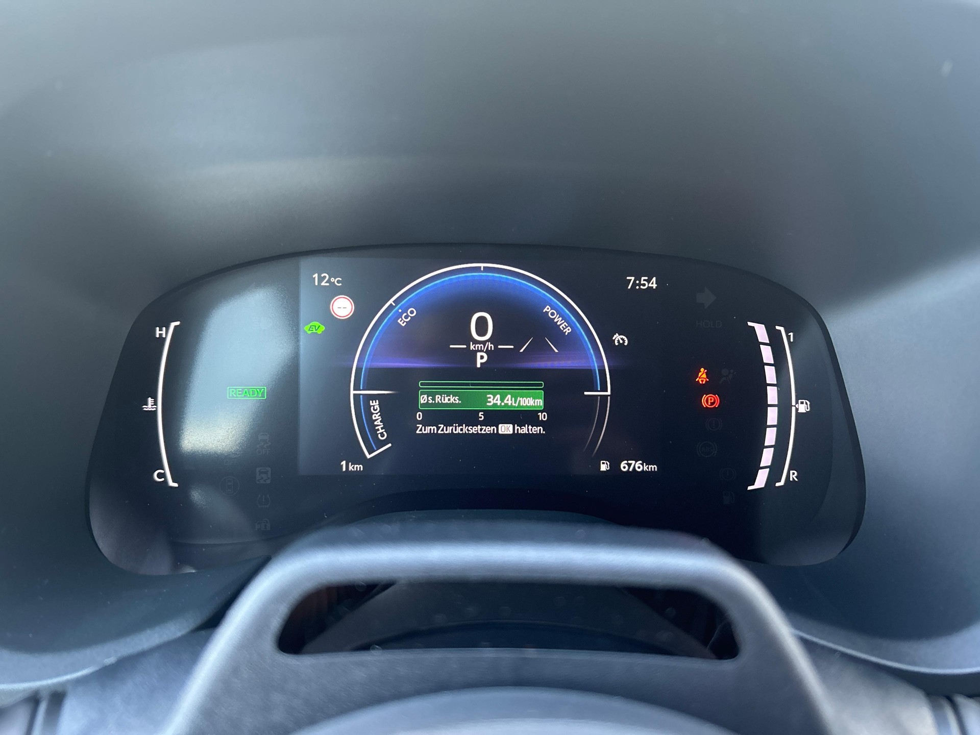 TOYOTA Aygo X 1.5 VVT-i HSD Trend-image-9