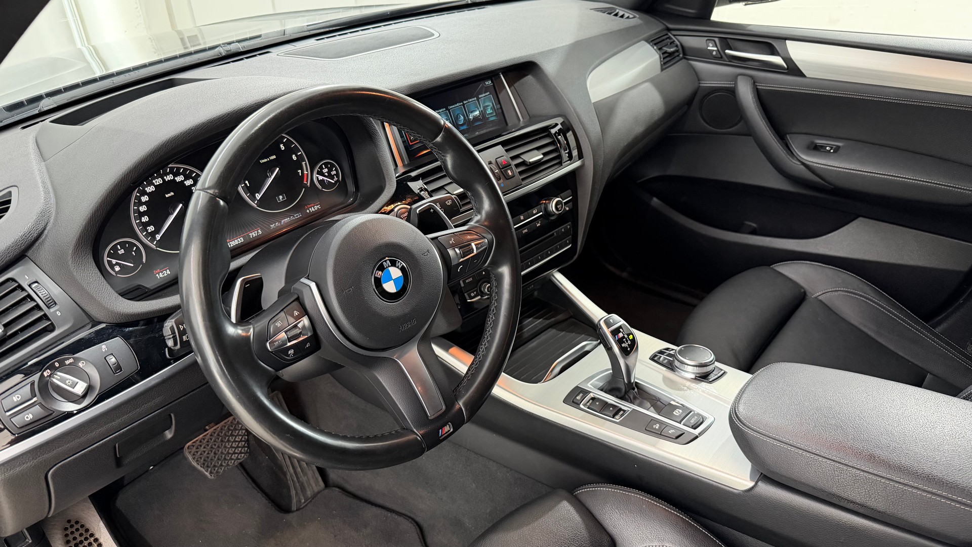 BMW X4 F26 M40i-image-3